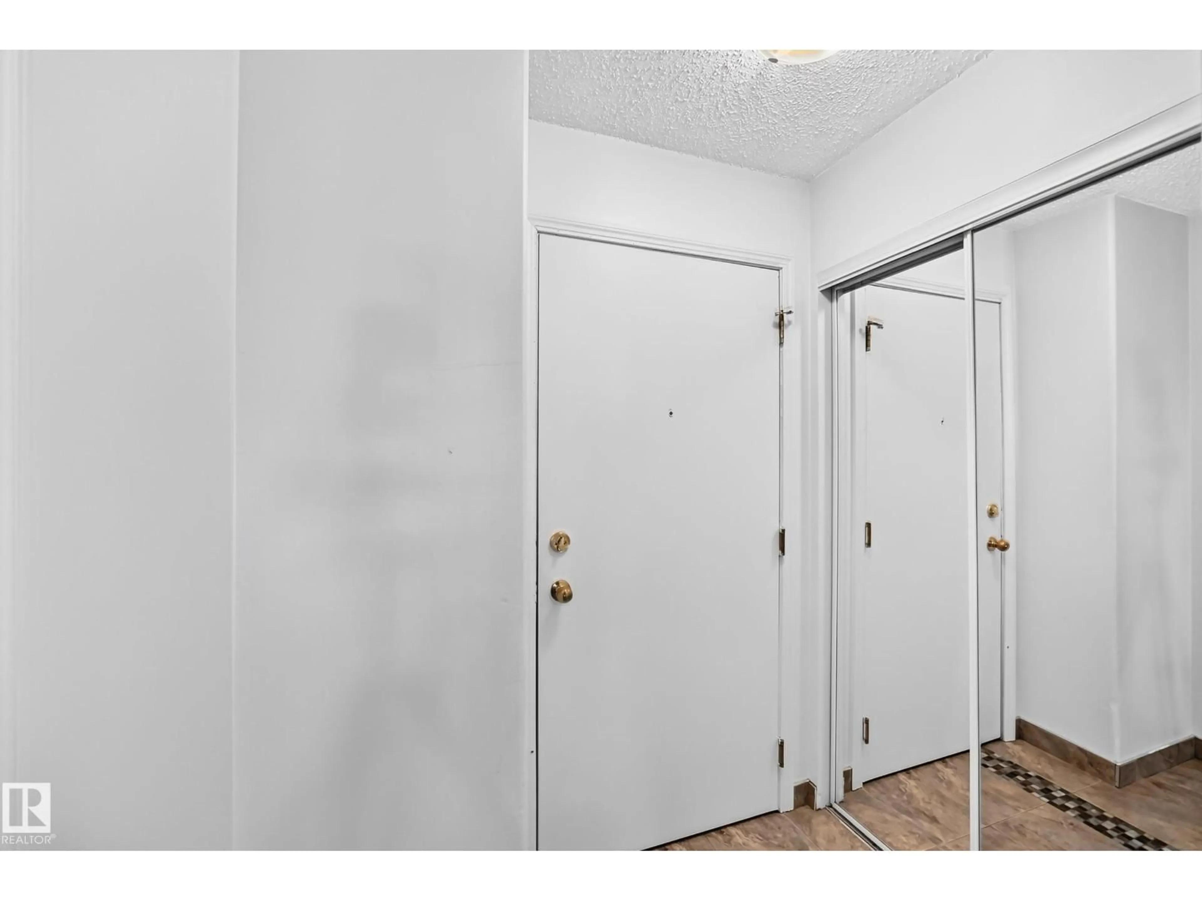 Unknown for 208 - 9619 174 ST, Edmonton Alberta T5T6C6