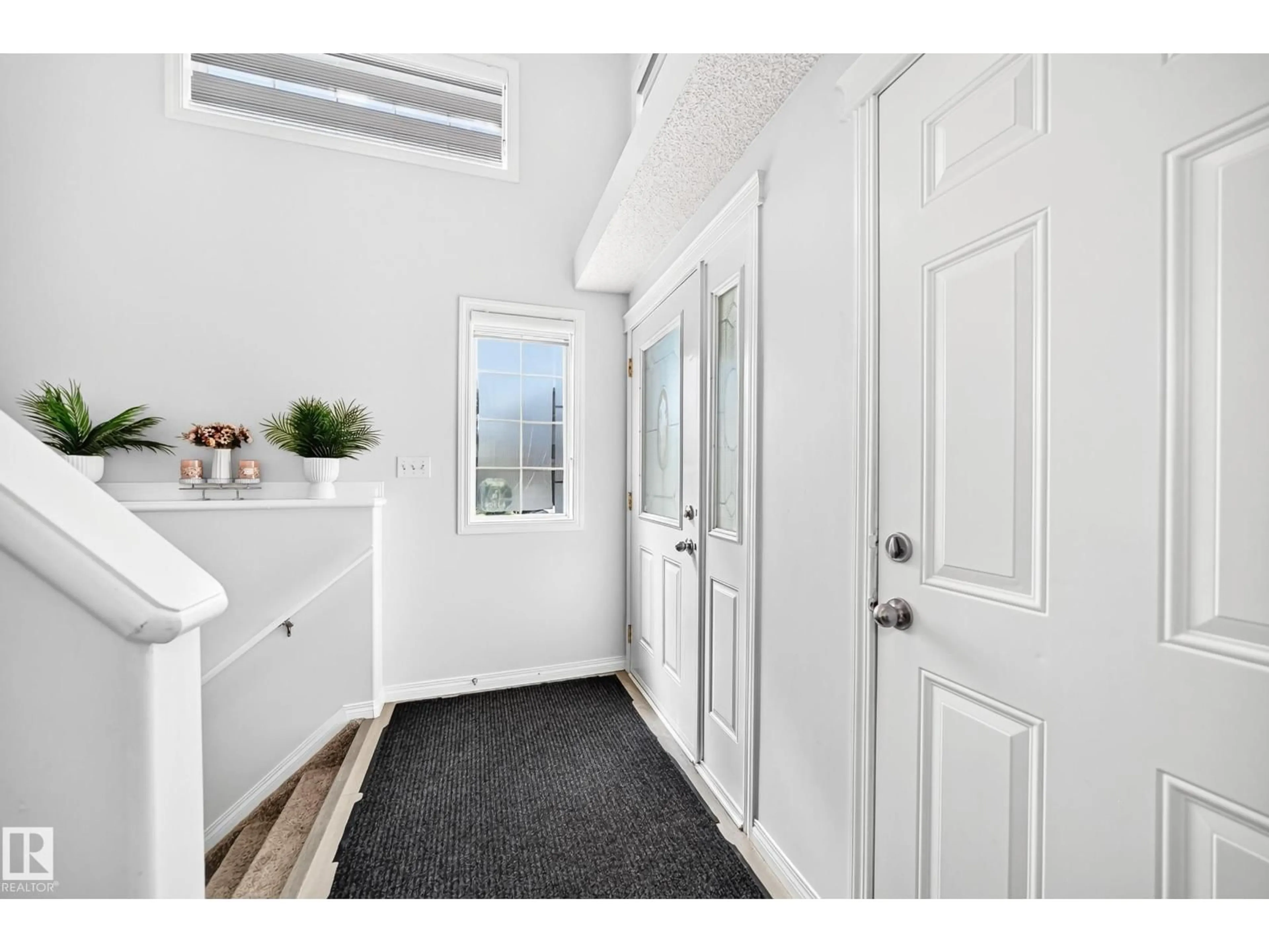 Indoor entryway for 11249 167A AV, Edmonton Alberta T5X0A8