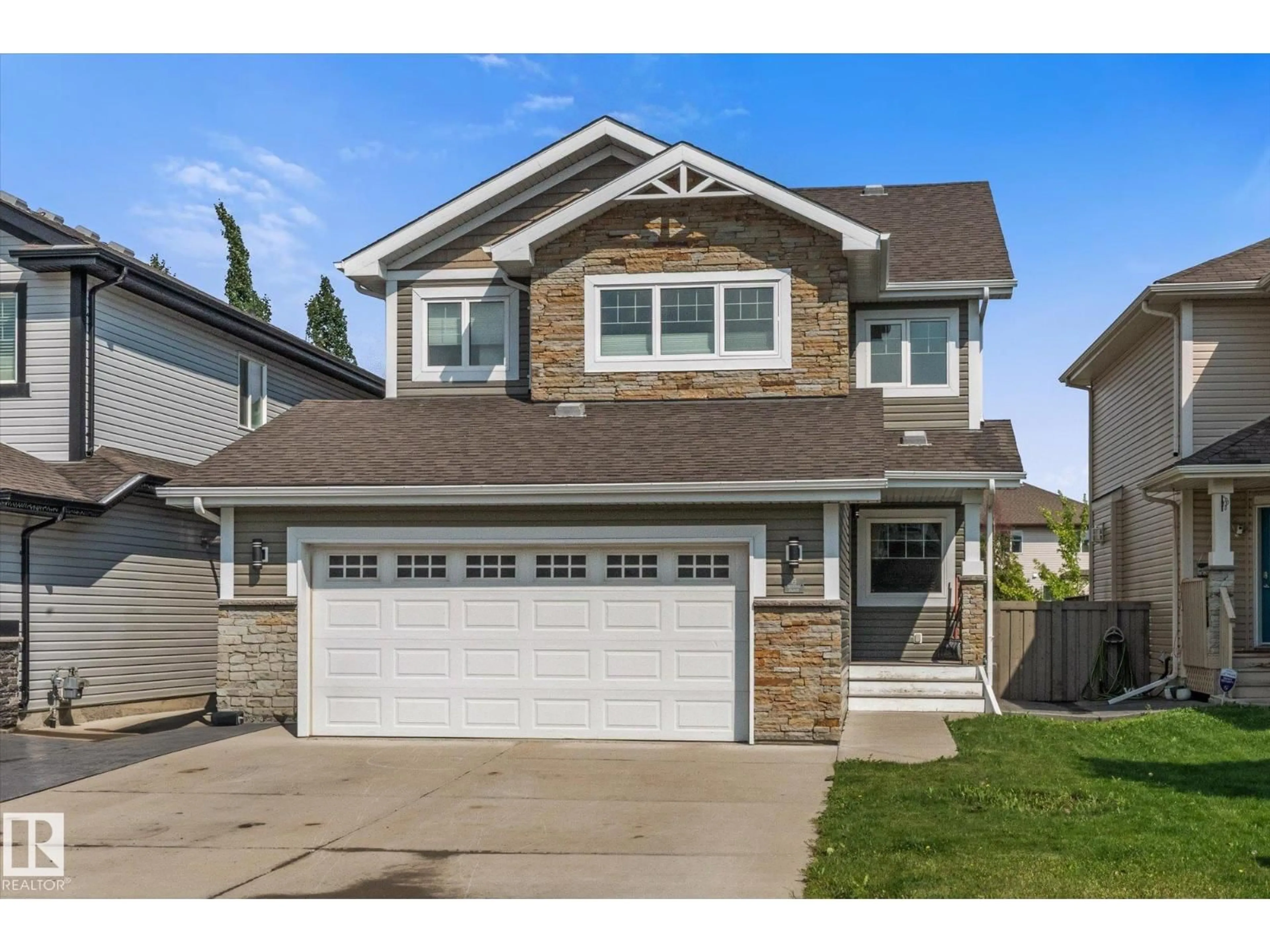 Home with vinyl exterior material, street for 6 SEDONA PL, Fort Saskatchewan Alberta T8L0N7