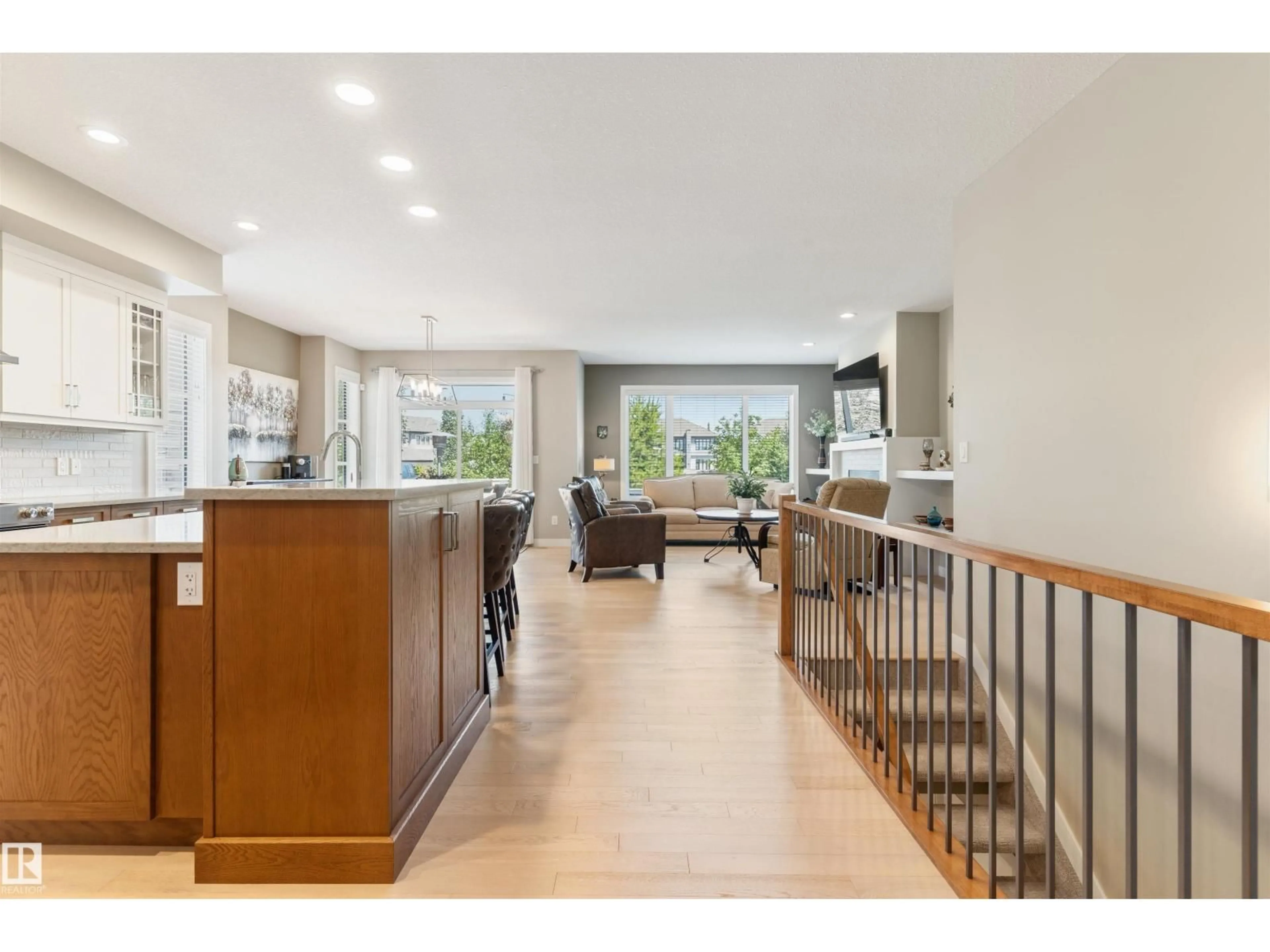 Open concept kitchen, unknown for SW - 4504 WESTCLIFF TC, Edmonton Alberta T6W4A2