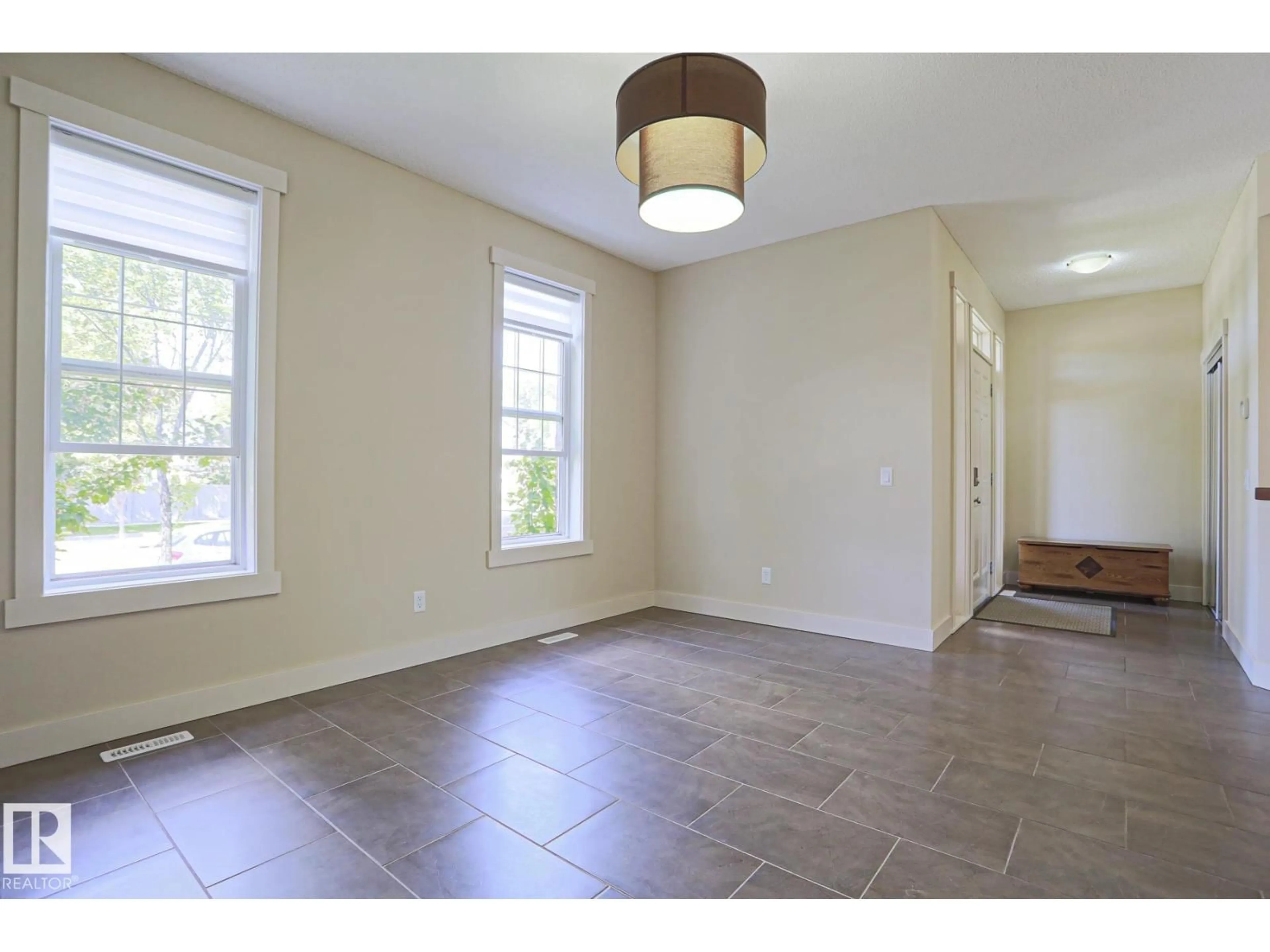 A pic of a room for 2529 PEGASUS BV, Edmonton Alberta T5E6K8