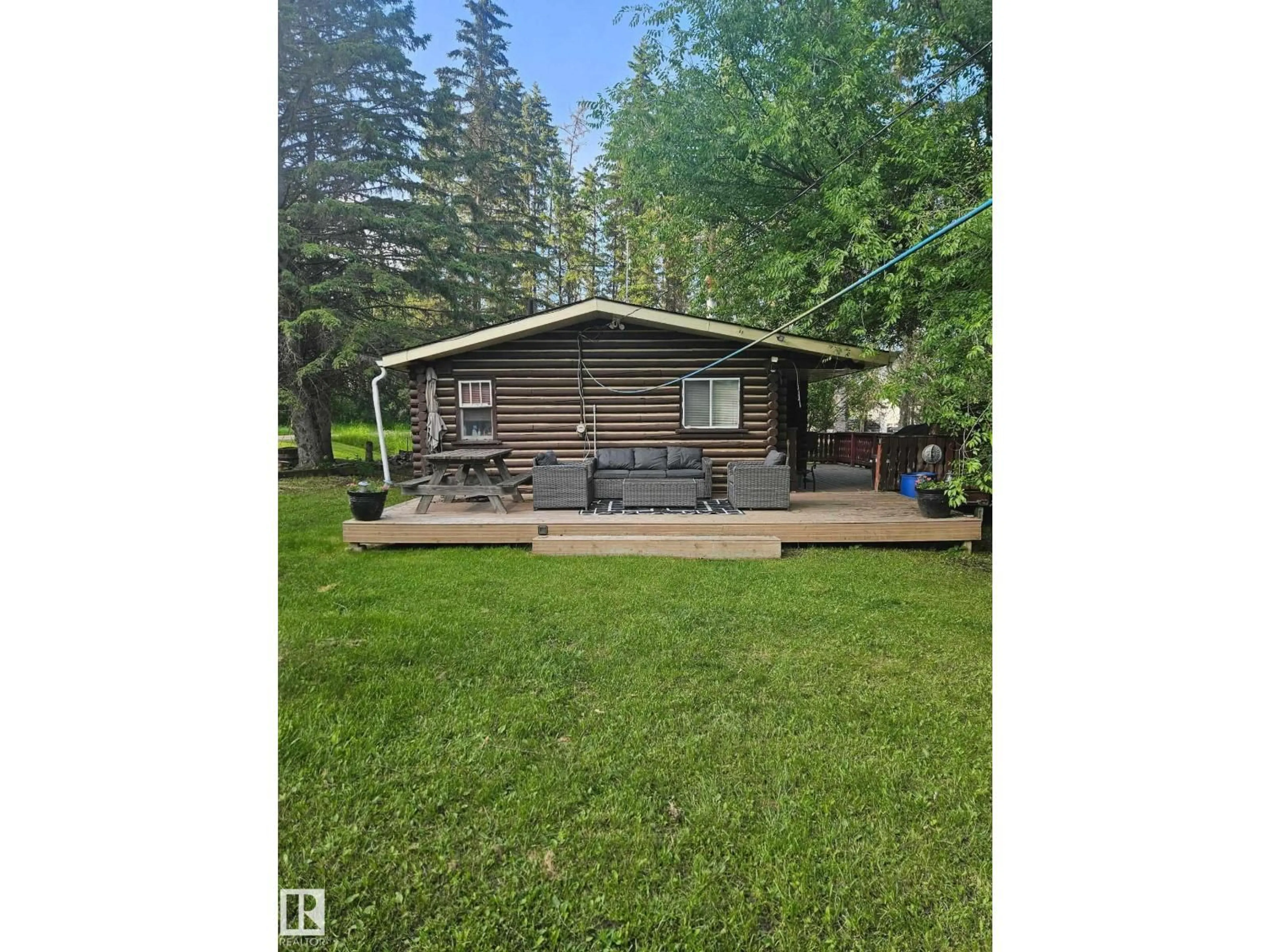 Shed for 101 LONG LAKE DR, Rural Thorhild County Alberta T0A1B0
