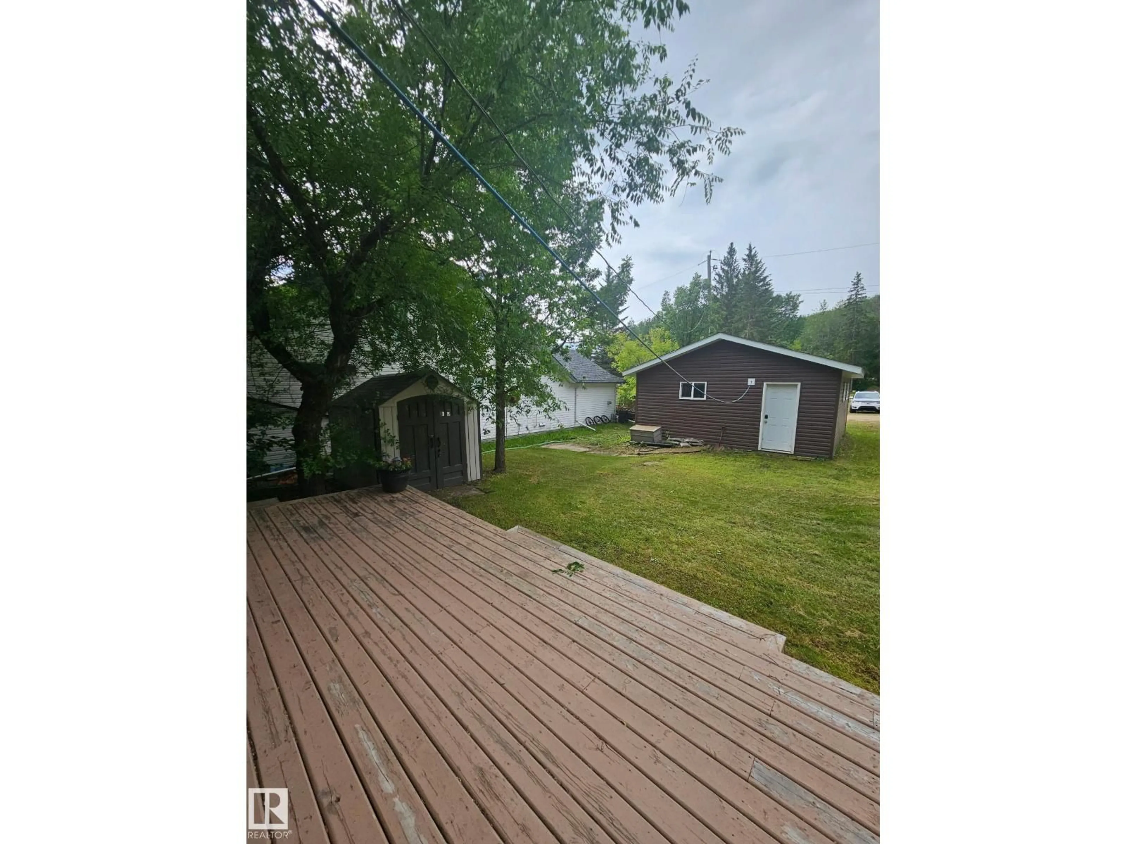 Shed for 101 LONG LAKE DR, Rural Thorhild County Alberta T0A1B0
