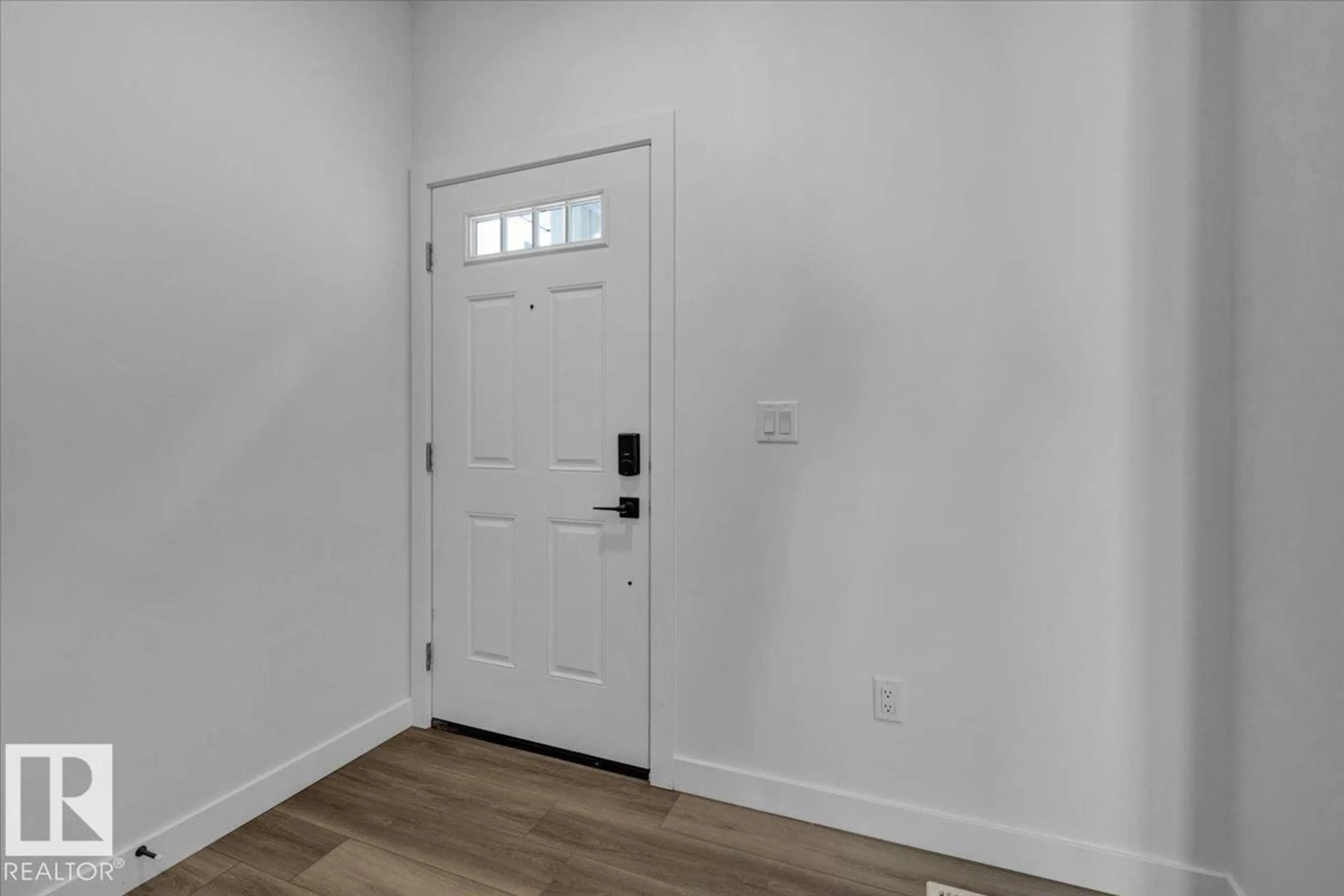 Indoor entryway for 139 CALEDON CR, Spruce Grove Alberta T7X4T4