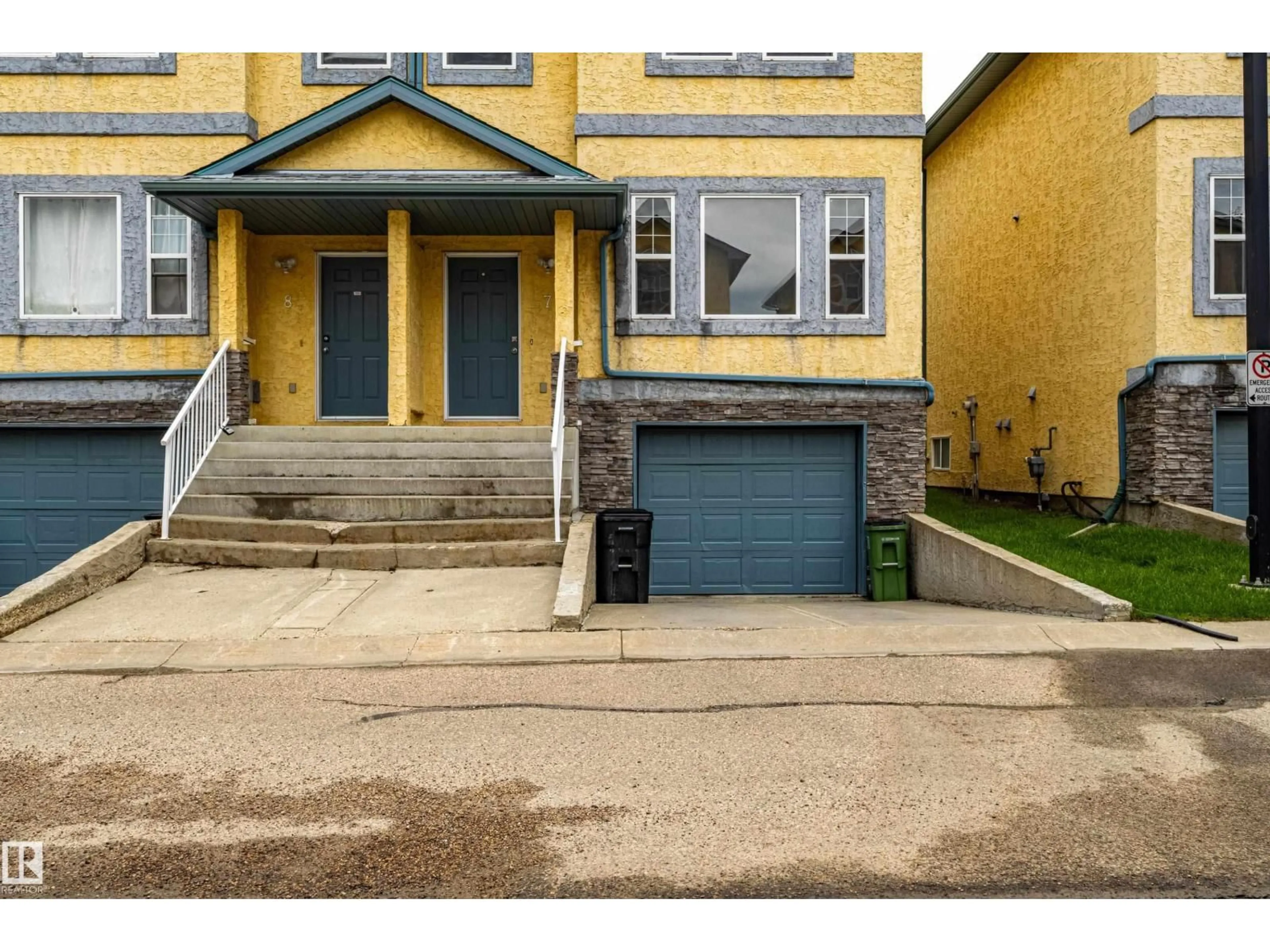 Unknown for #7 - 16777 91 ST, Edmonton Alberta T5Z3X4