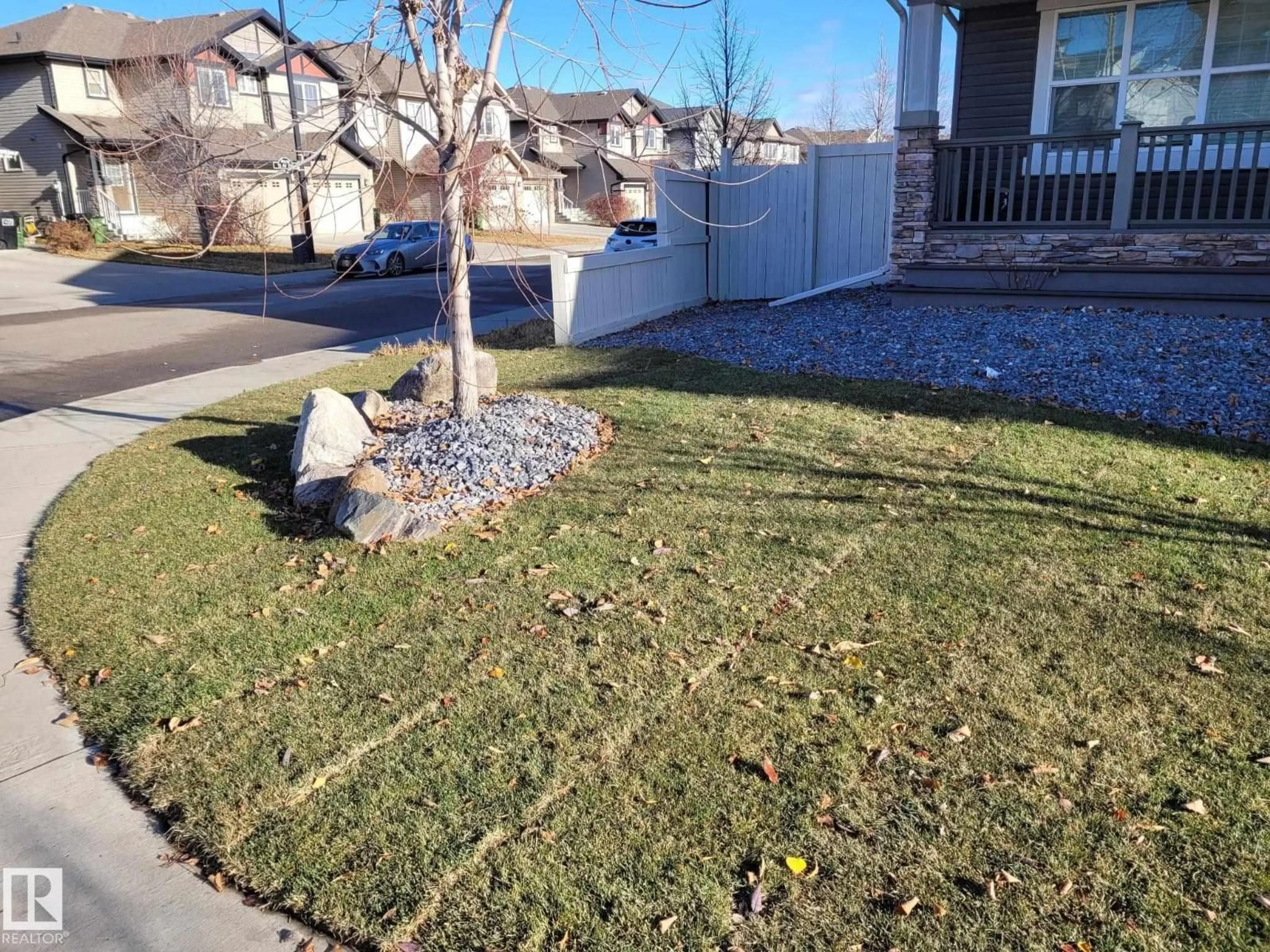 A pic from outside/outdoor area/front of a property/back of a property/a pic from drone, street for SW - 1007 162 ST, Edmonton Alberta T6W2G9