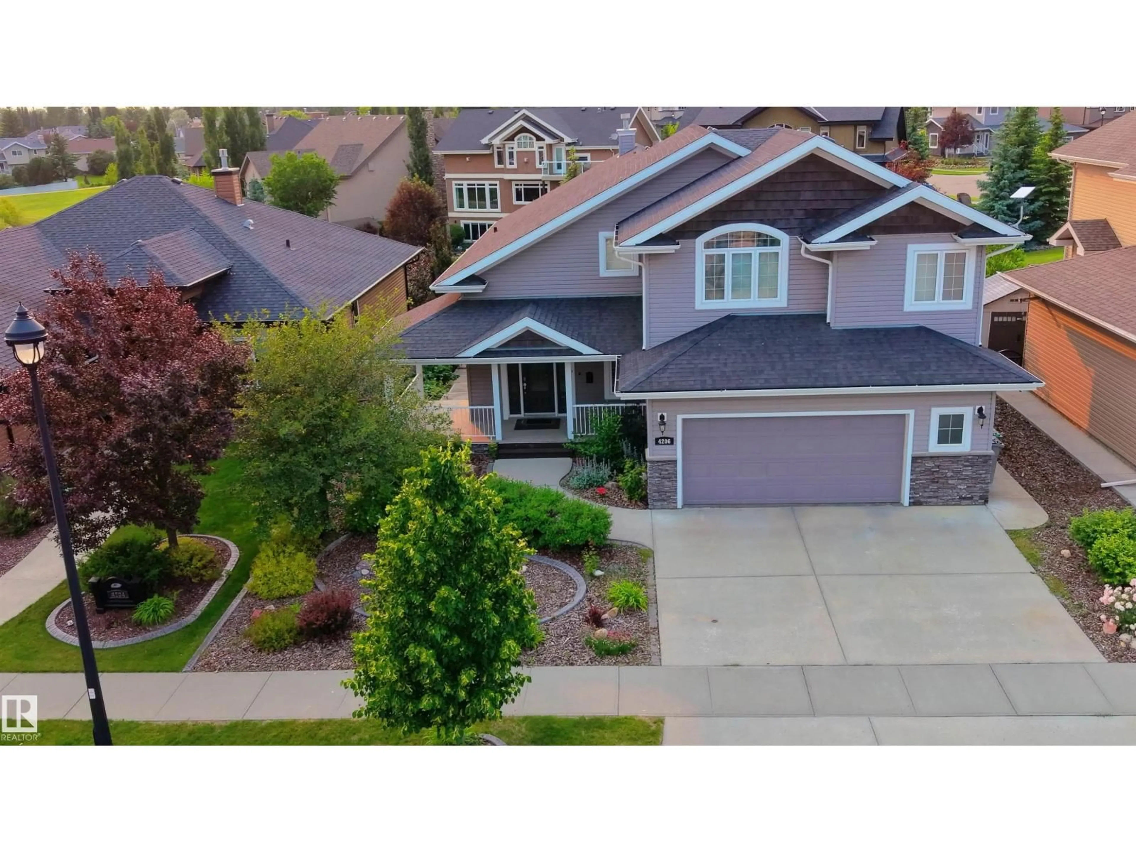 A pic from outside/outdoor area/front of a property/back of a property/a pic from drone, street for 4206 TRIOMPHE PT, Beaumont Alberta T4X0C4