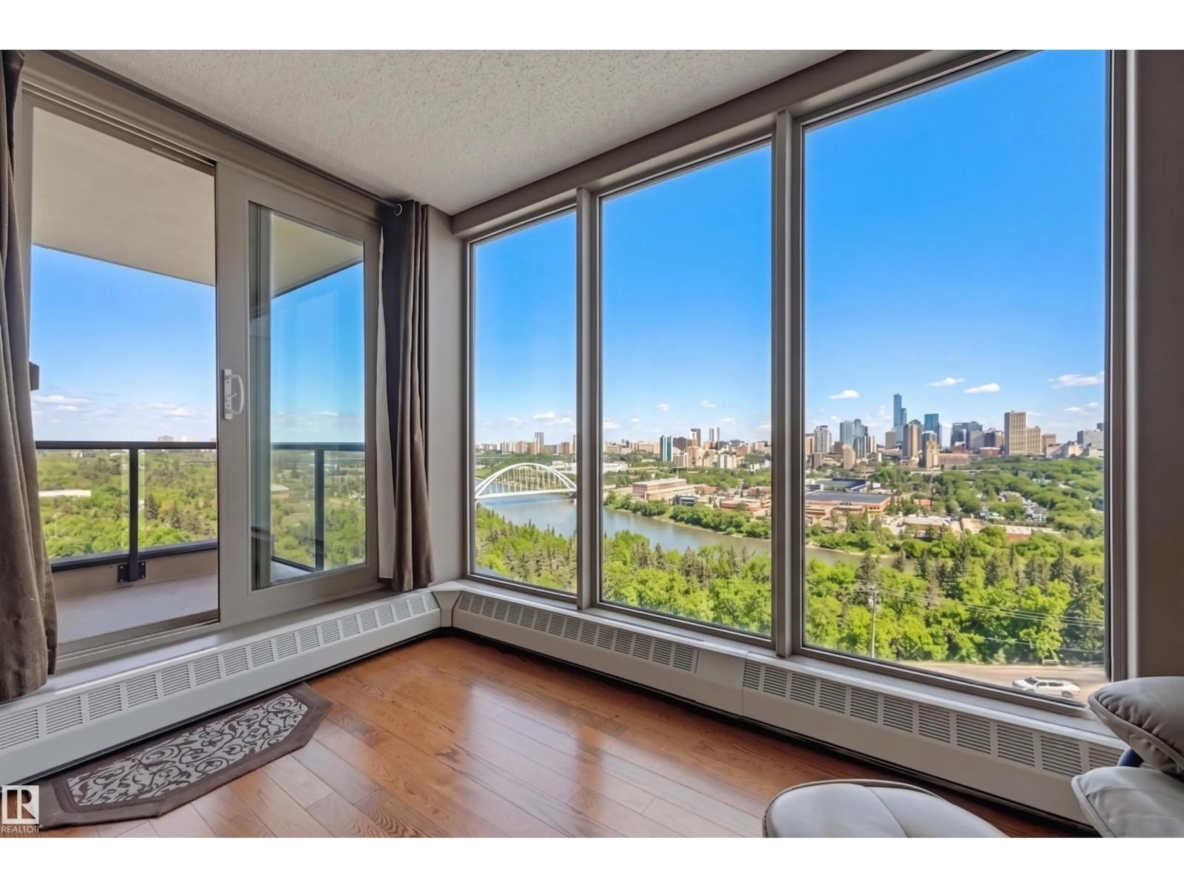 A pic of a room for 1001 SASKATCHEWAN DR, Edmonton Alberta T6E6B6