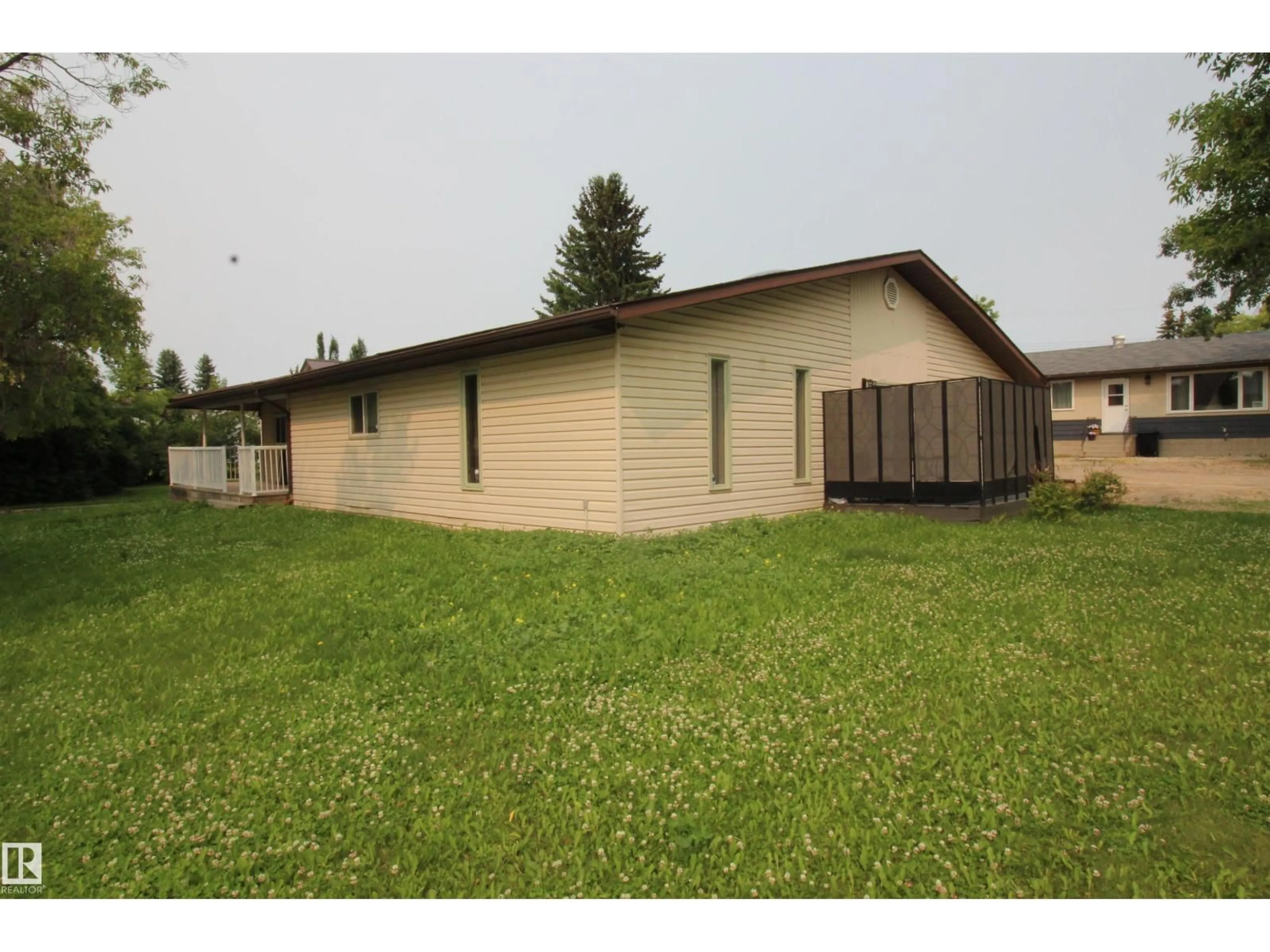 Unknown for 5109 47 ST, Barrhead Alberta T7N1A3