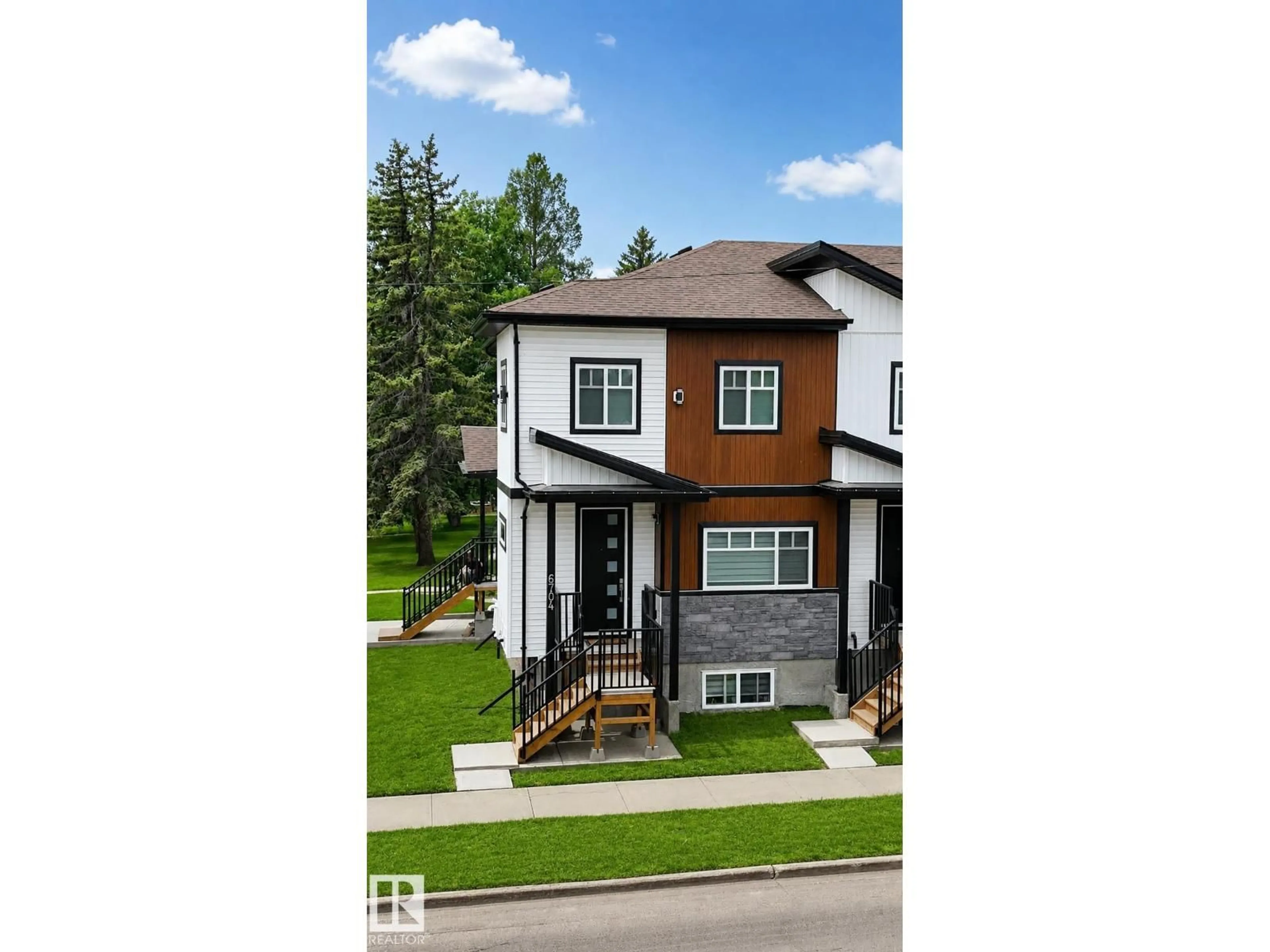 Unknown for 6704 109 ST, Edmonton Alberta T6H2A4