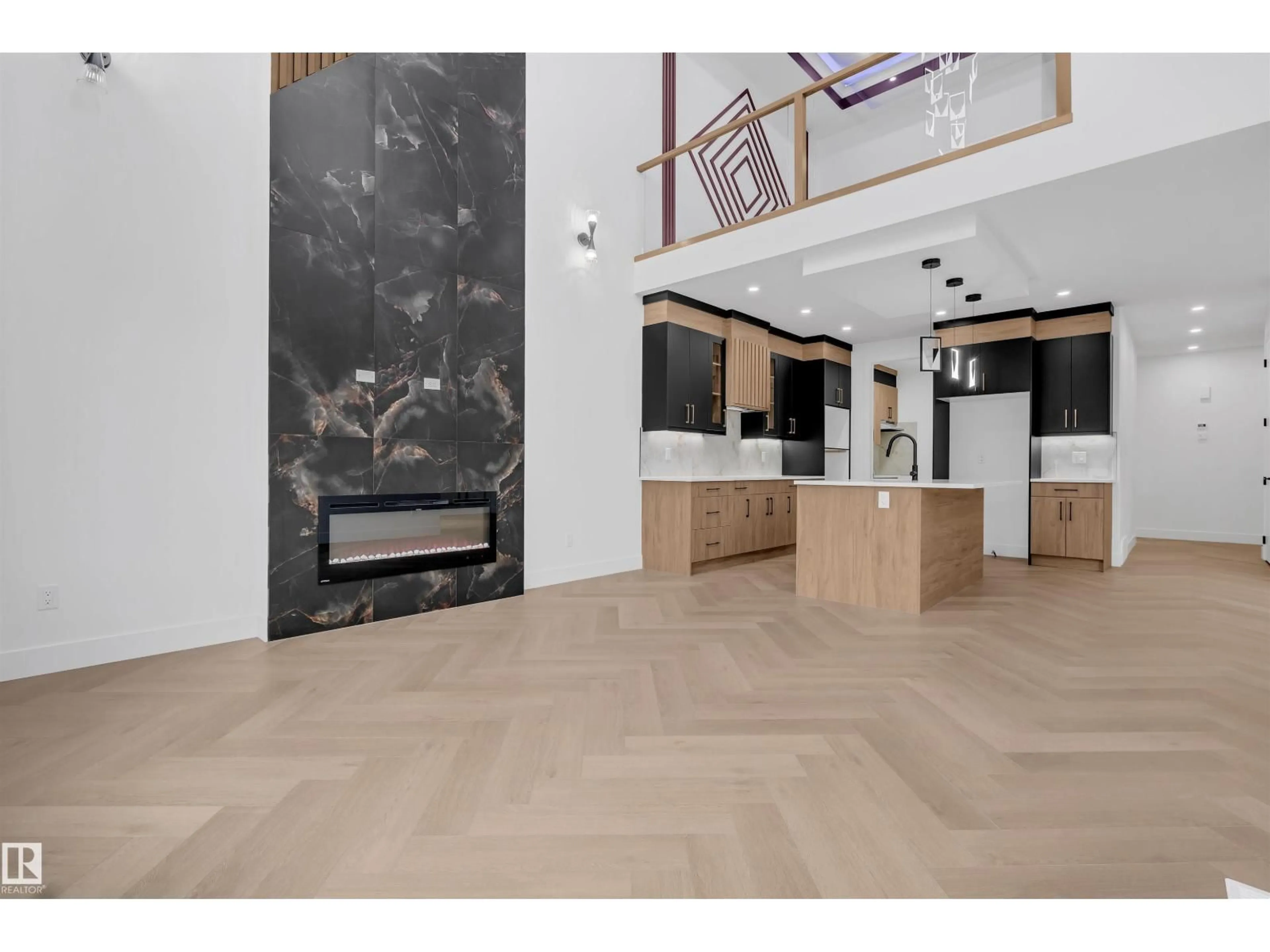 Indoor foyer for 3604 44 AV, Beaumont Alberta T4X3G8