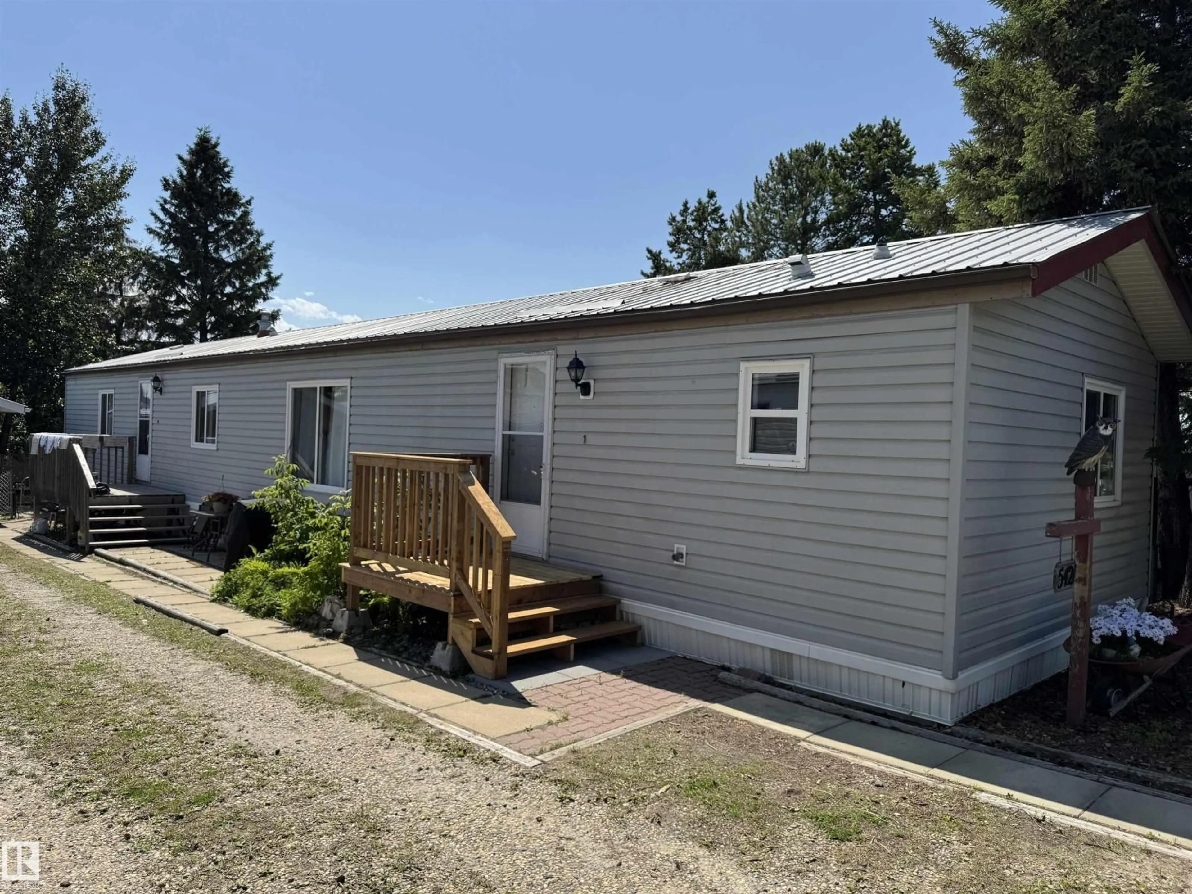 Home with vinyl exterior material, unknown for 5421 48A AVE, Drayton Valley Alberta T7A1J8