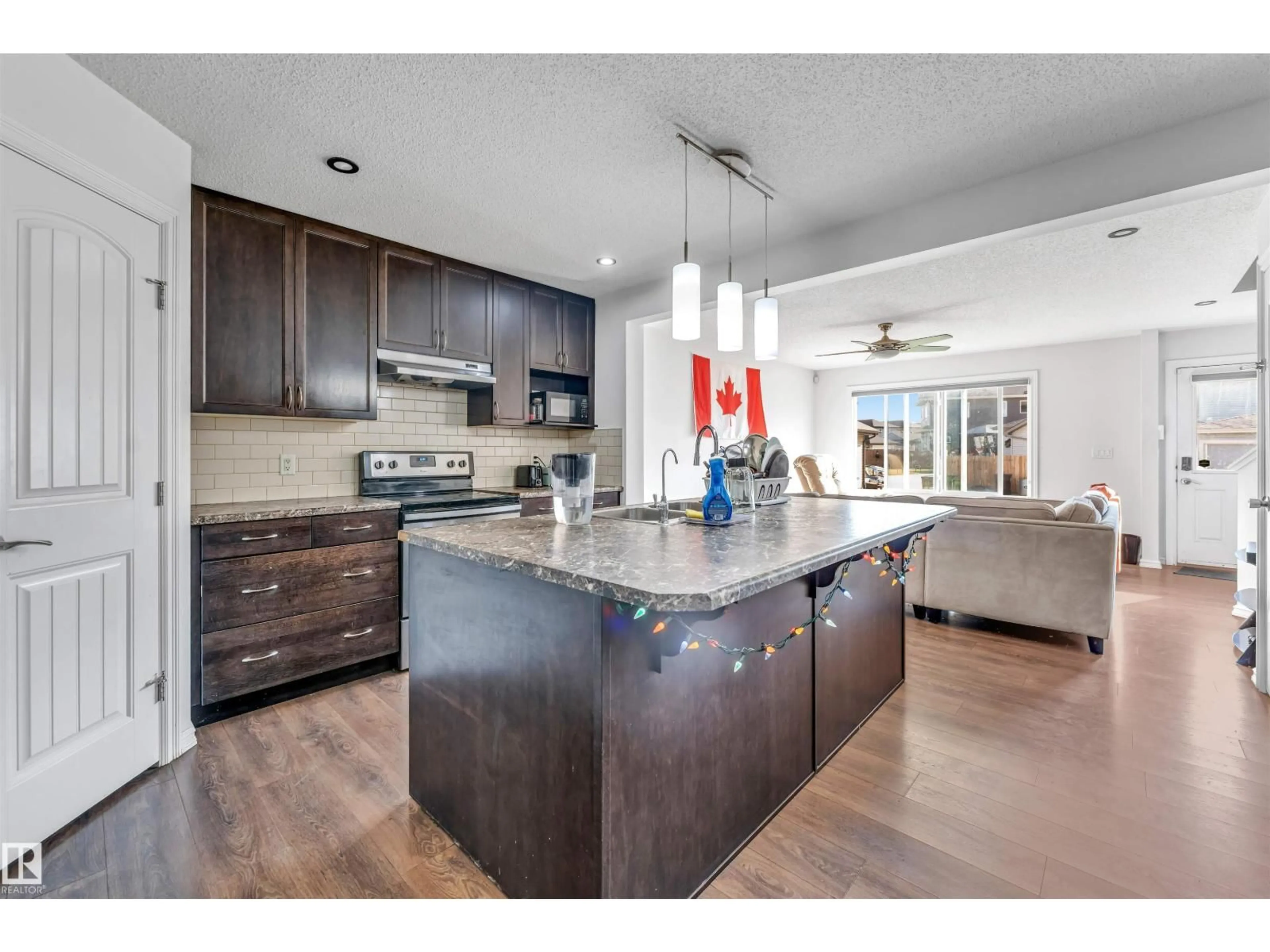Open concept kitchen, unknown for 2040 24 ST, Edmonton Alberta T6T0Y8