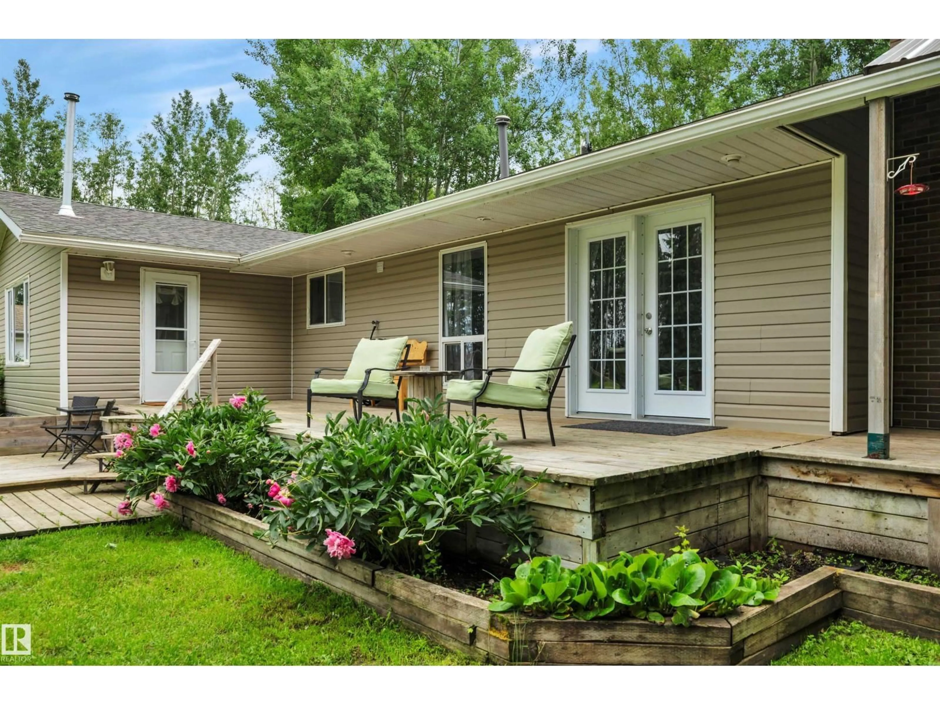 Home with vinyl exterior material, unknown for 461008 - 1 RGE ROAD 10, Rural Wetaskiwin County Alberta T0C2V0