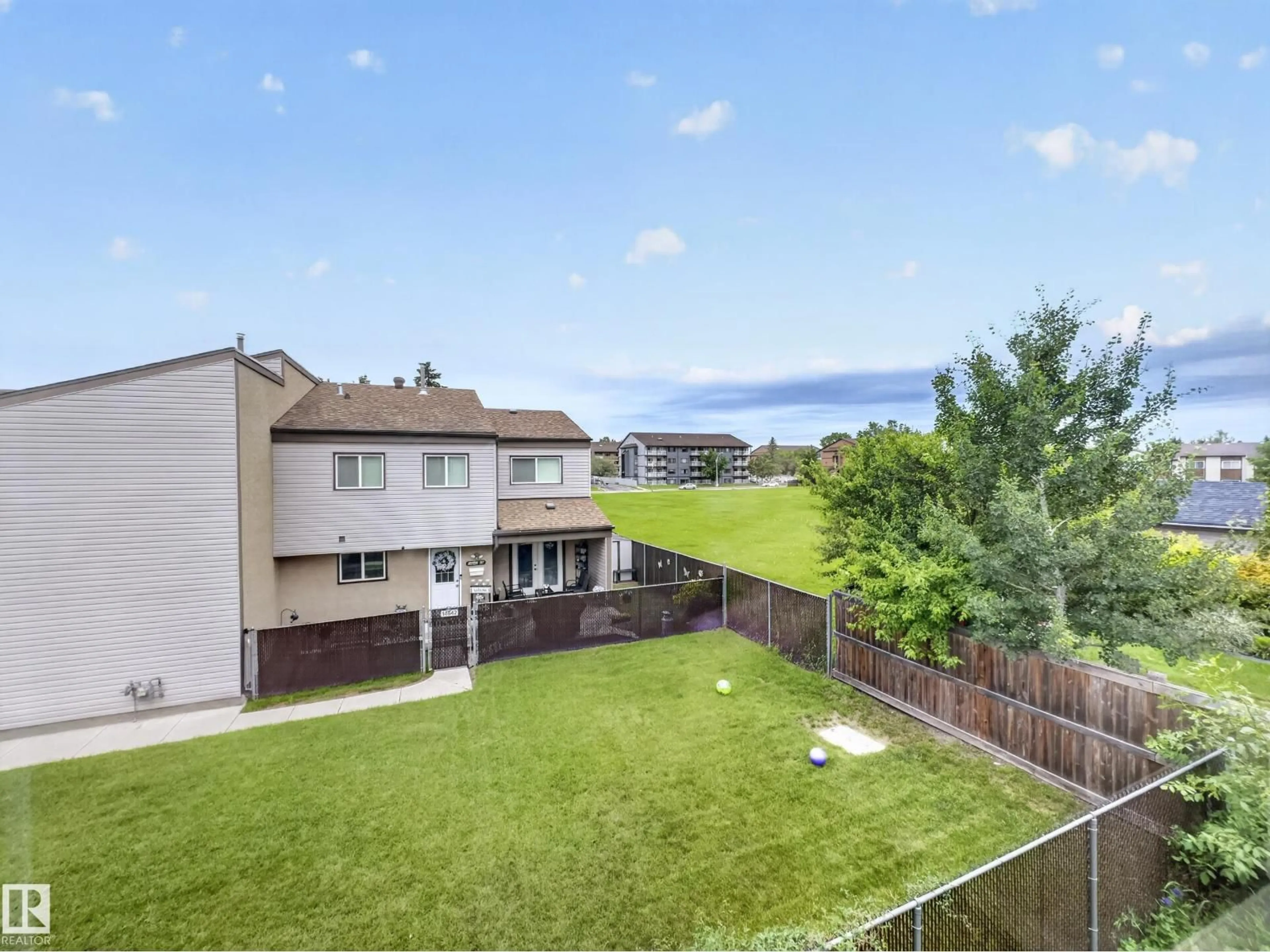 A pic from outside/outdoor area/front of a property/back of a property/a pic from drone, mountain view for 14644 25 ST, Edmonton Alberta Y5Y1X4