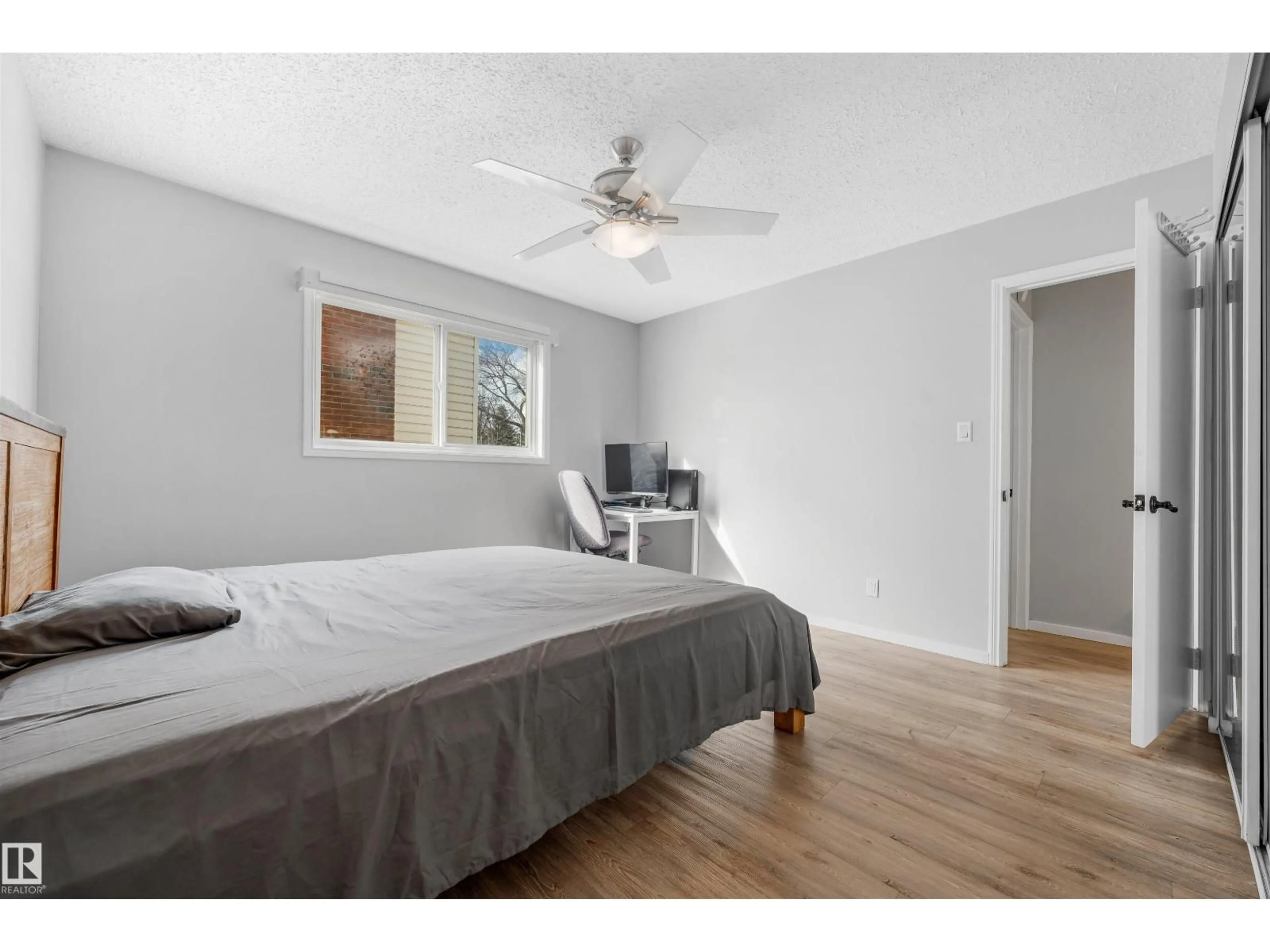 A pic of a room for NW - 2437 89 ST, Edmonton Alberta T6K2Y8