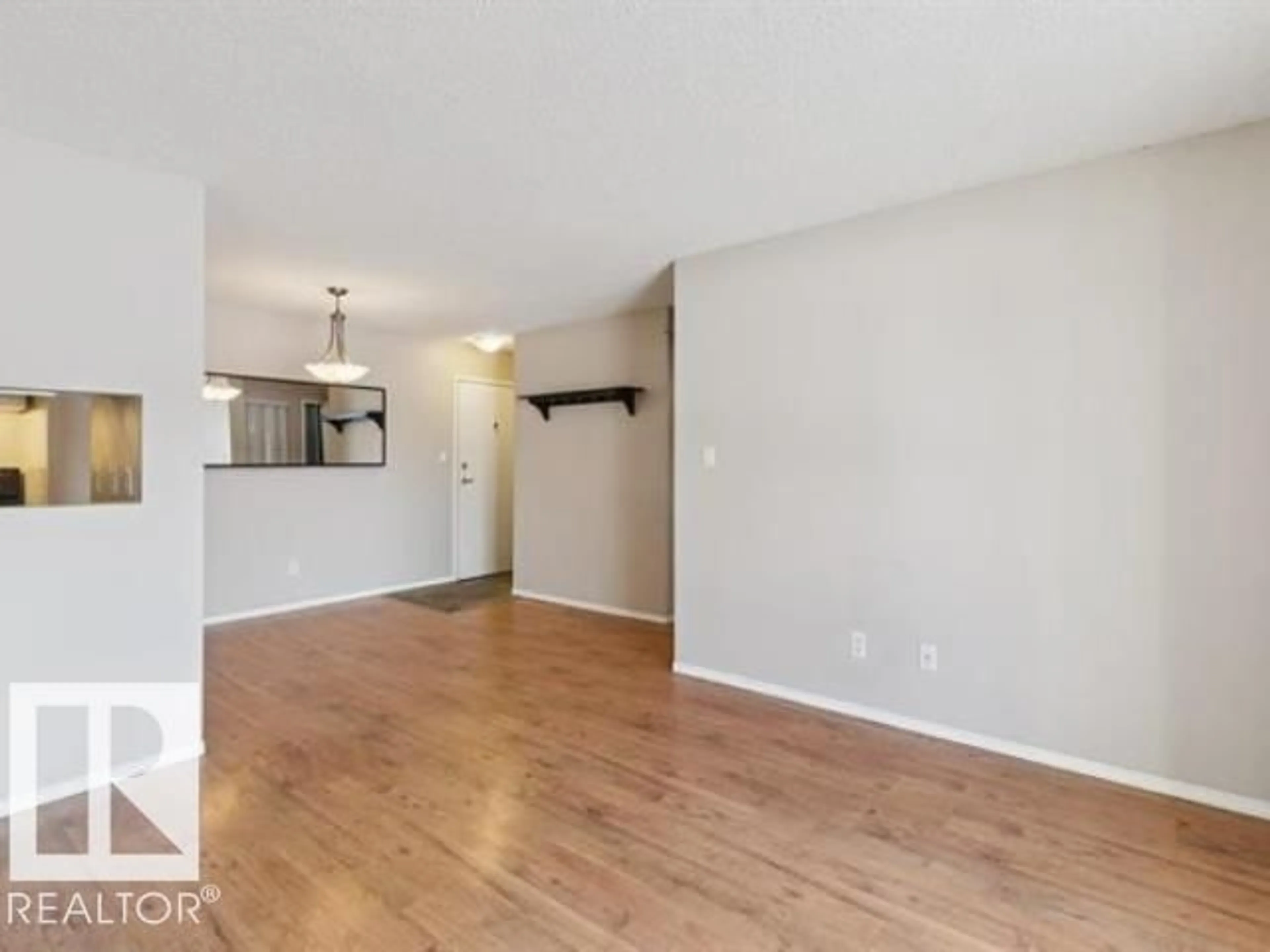 A pic of a room for 267 - 10520 120 ST, Edmonton Alberta T5L4L9