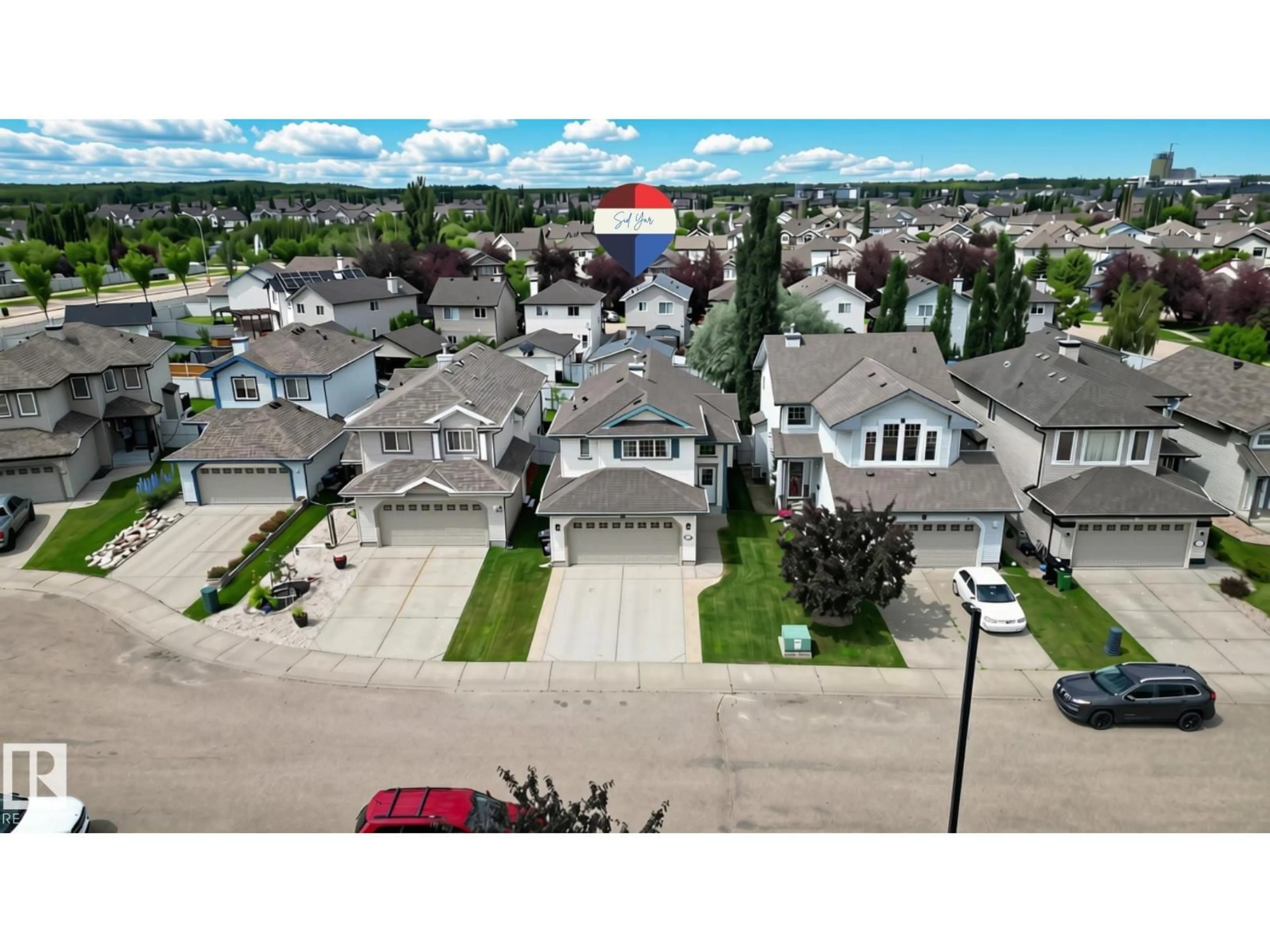 A pic from outside/outdoor area/front of a property/back of a property/a pic from drone, street for 312 GIBB CL, Edmonton Alberta T5T6W8