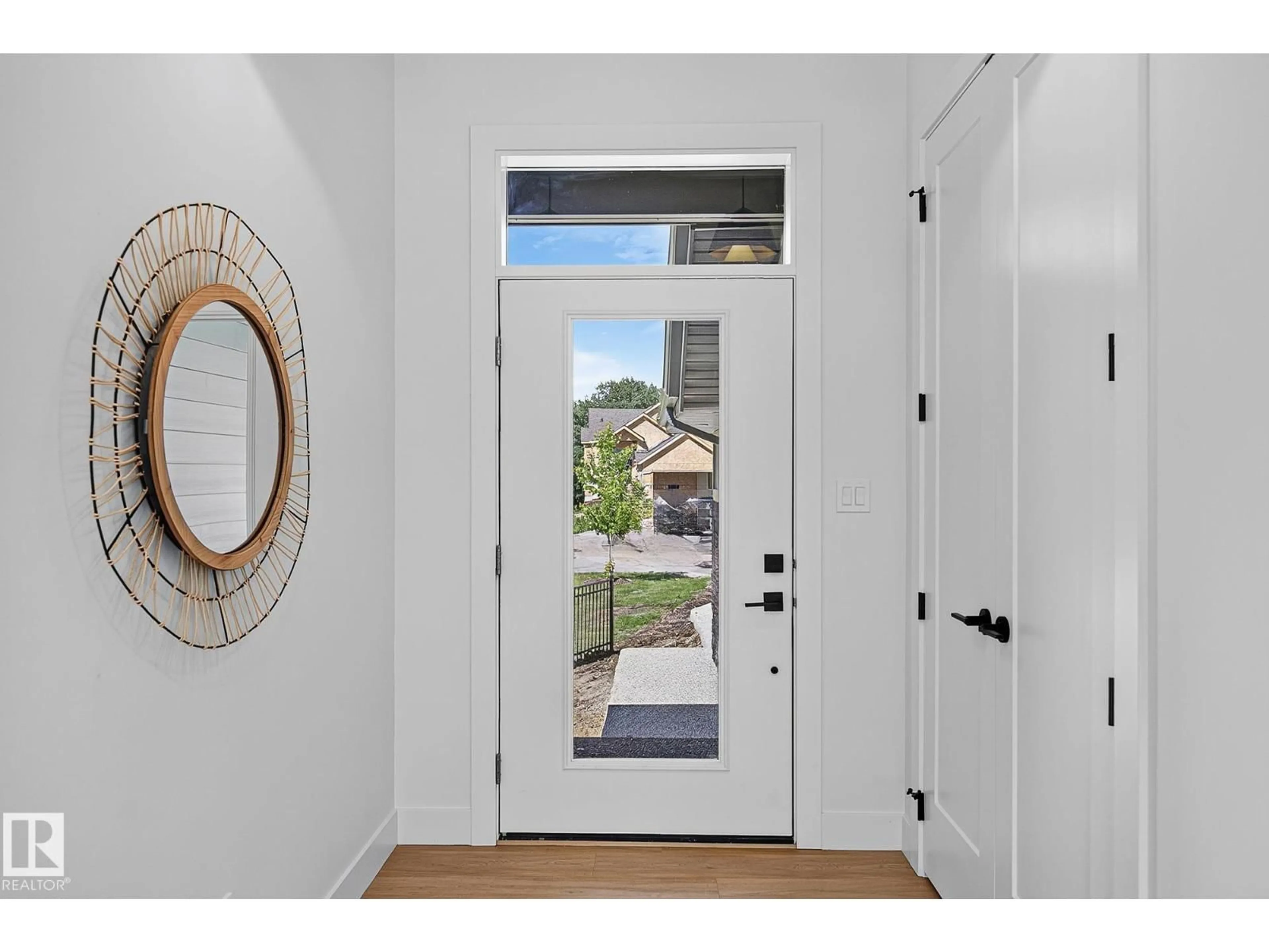 Indoor entryway for SW - 6645 CRAWFORD LANDING LD, Edmonton Alberta T6W4L5