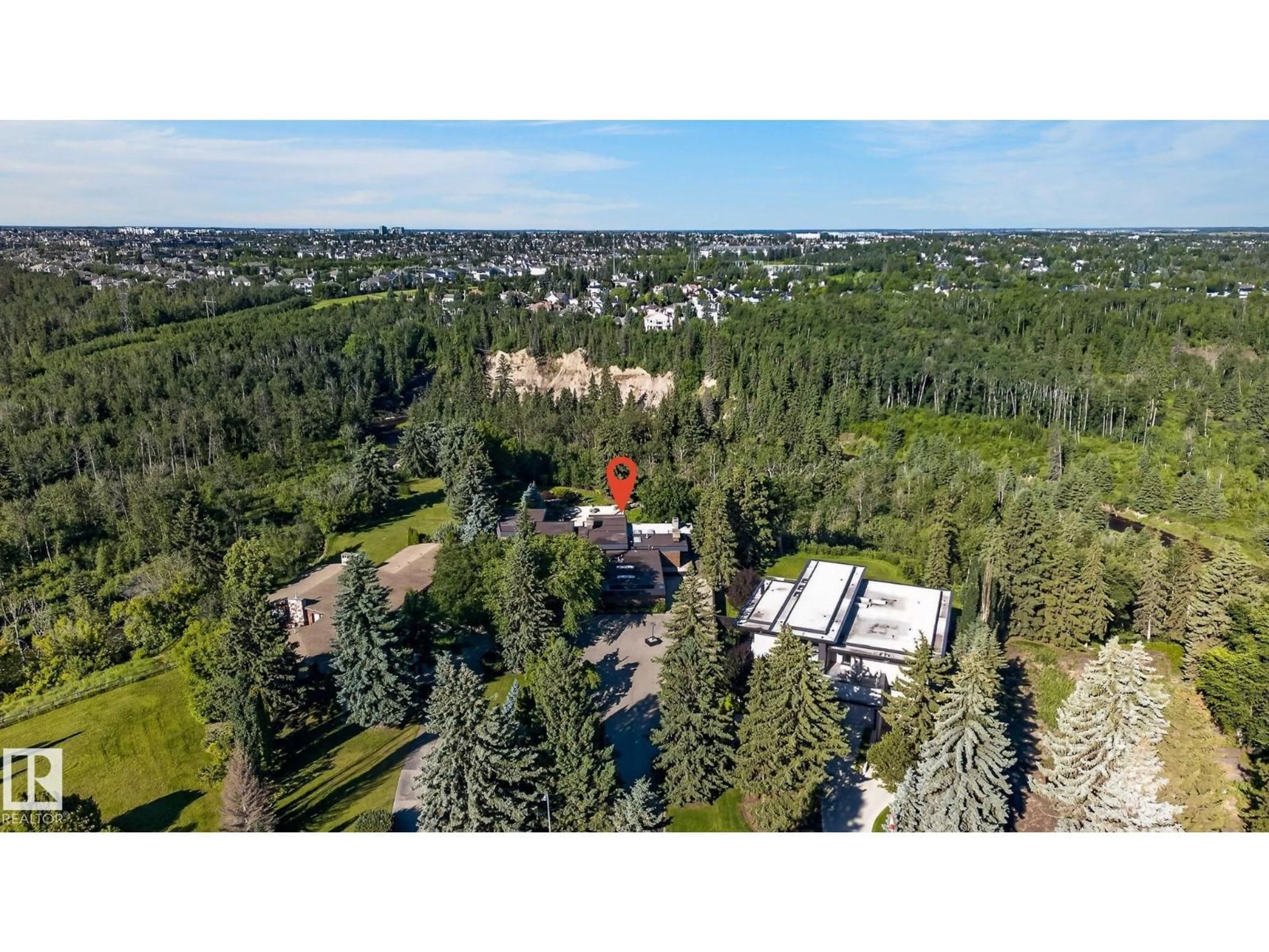A pic from outside/outdoor area/front of a property/back of a property/a pic from drone, forest/trees view for 59 WESTBROOK DR, Edmonton Alberta T6J2C8