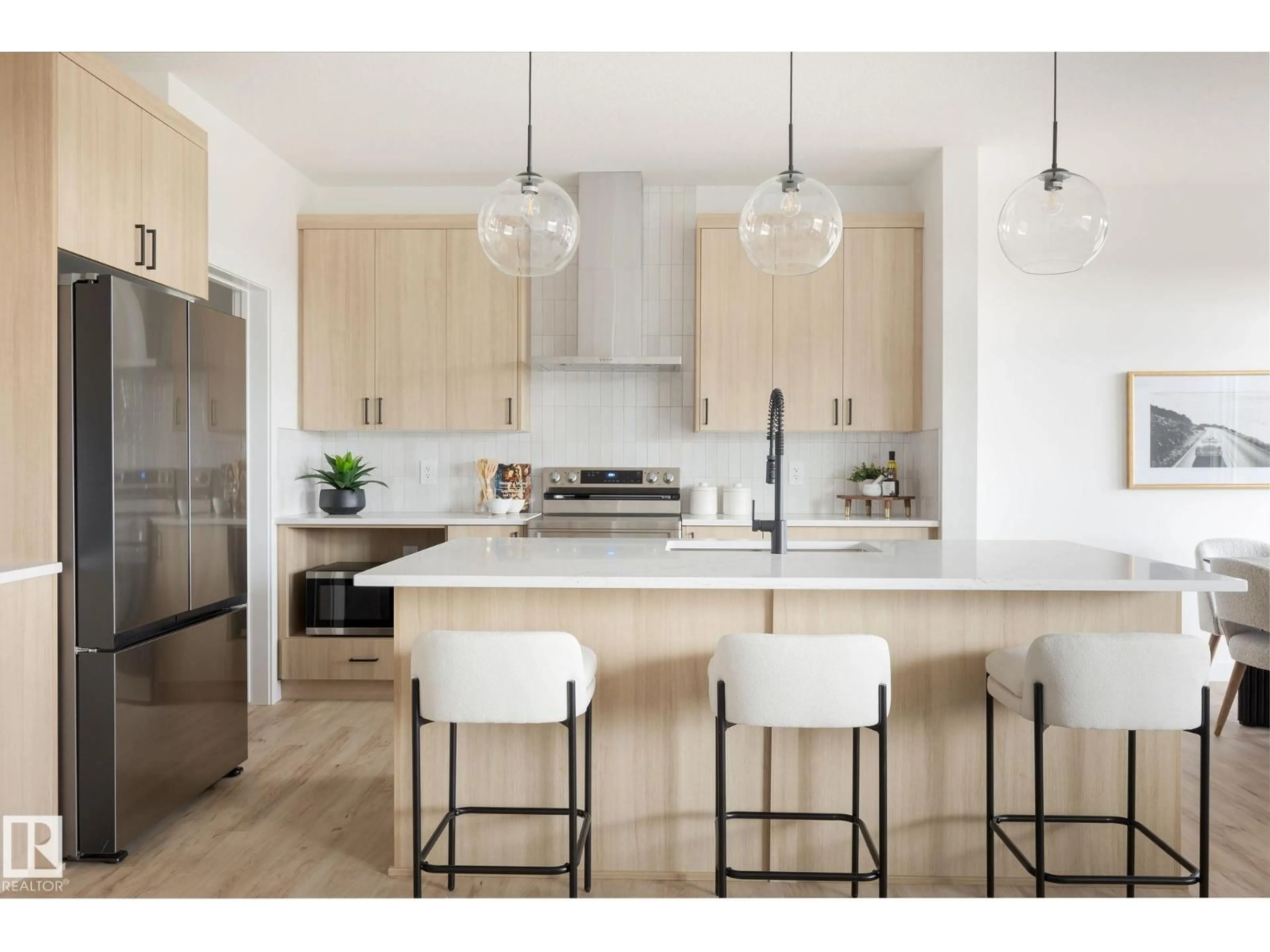 Contemporary kitchen, unknown for 17 CESSY ST, St. Albert Alberta T8T2E2