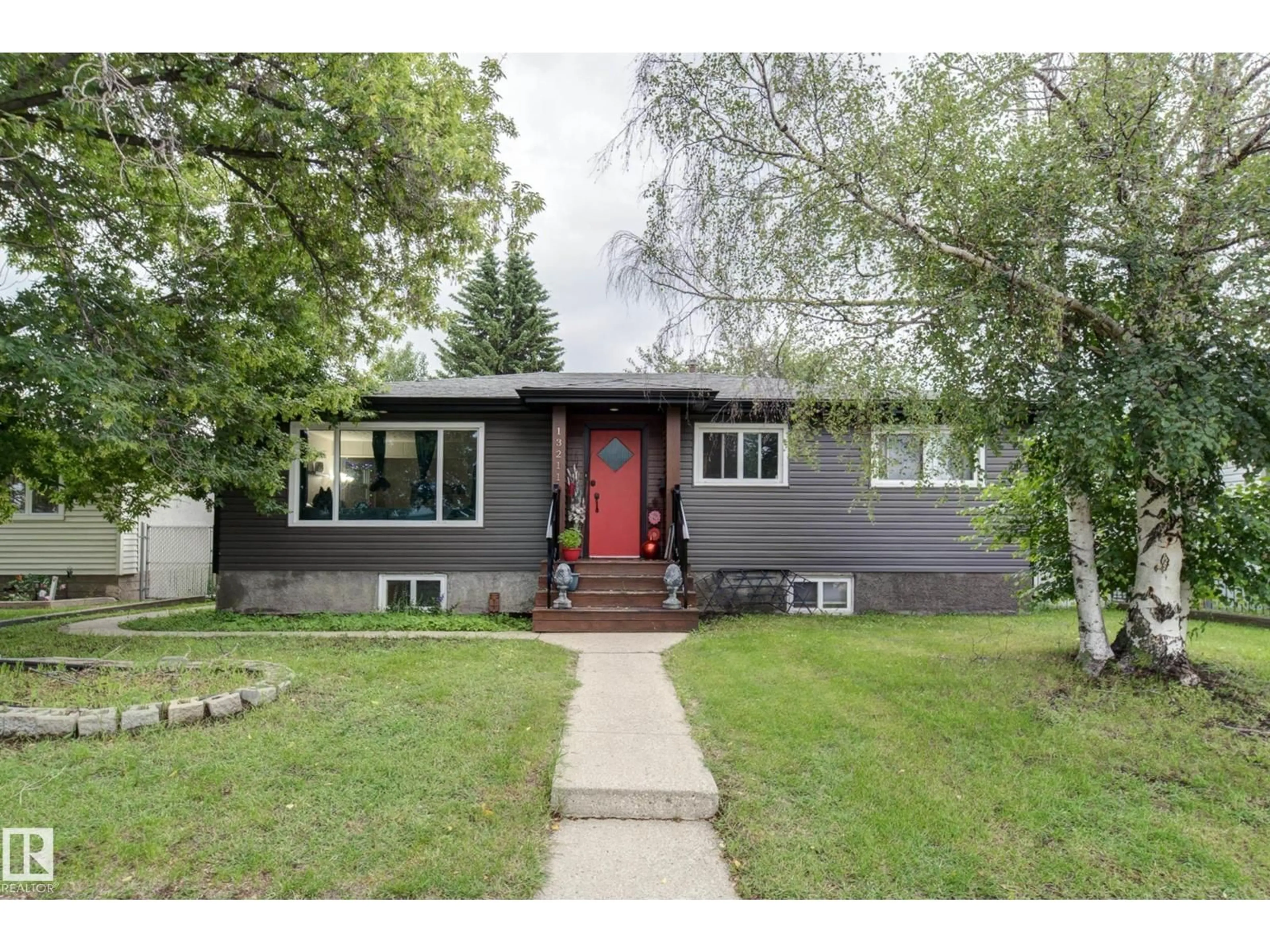 Home with vinyl exterior material, street for NW - 13211 77 ST, Edmonton Alberta T5C1C8