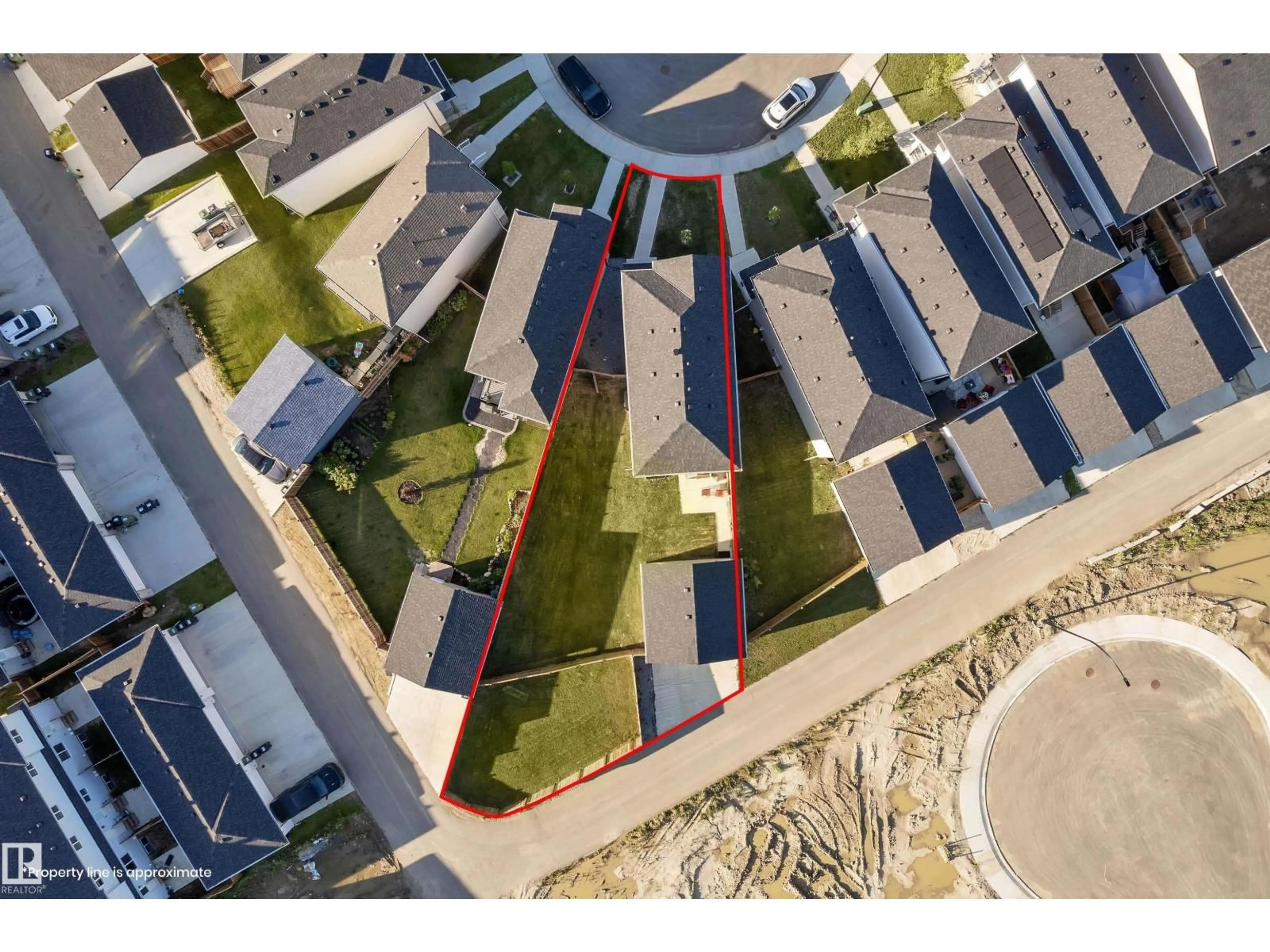 A pic from outside/outdoor area/front of a property/back of a property/a pic from drone, street for 248 ROLSTON WD, Leduc Alberta T9E1N1