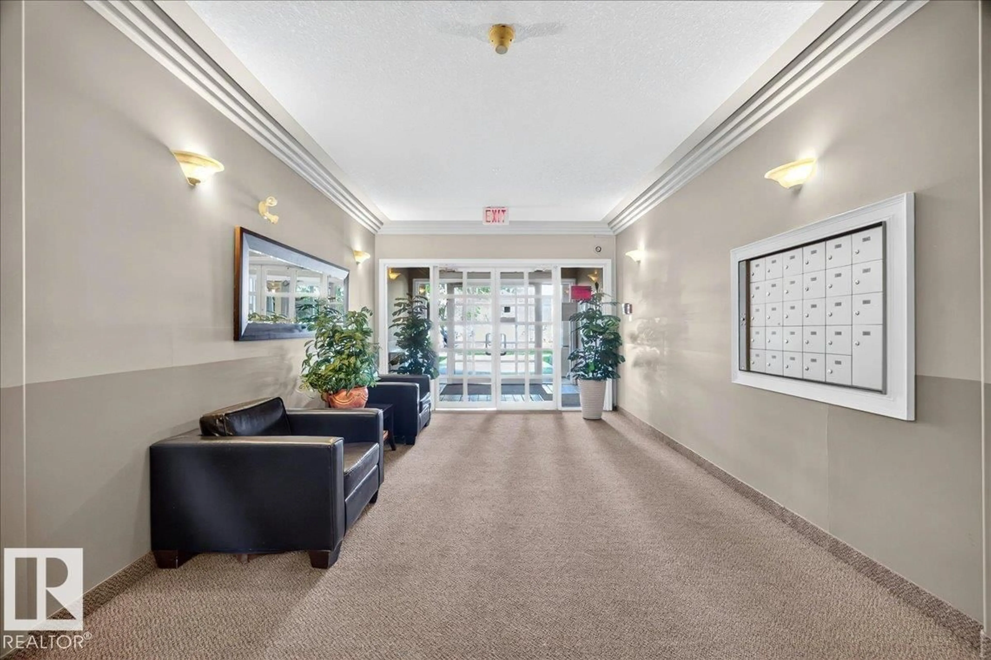 Lobby for #503 - 10033 116 ST, Edmonton Alberta T5K2X5