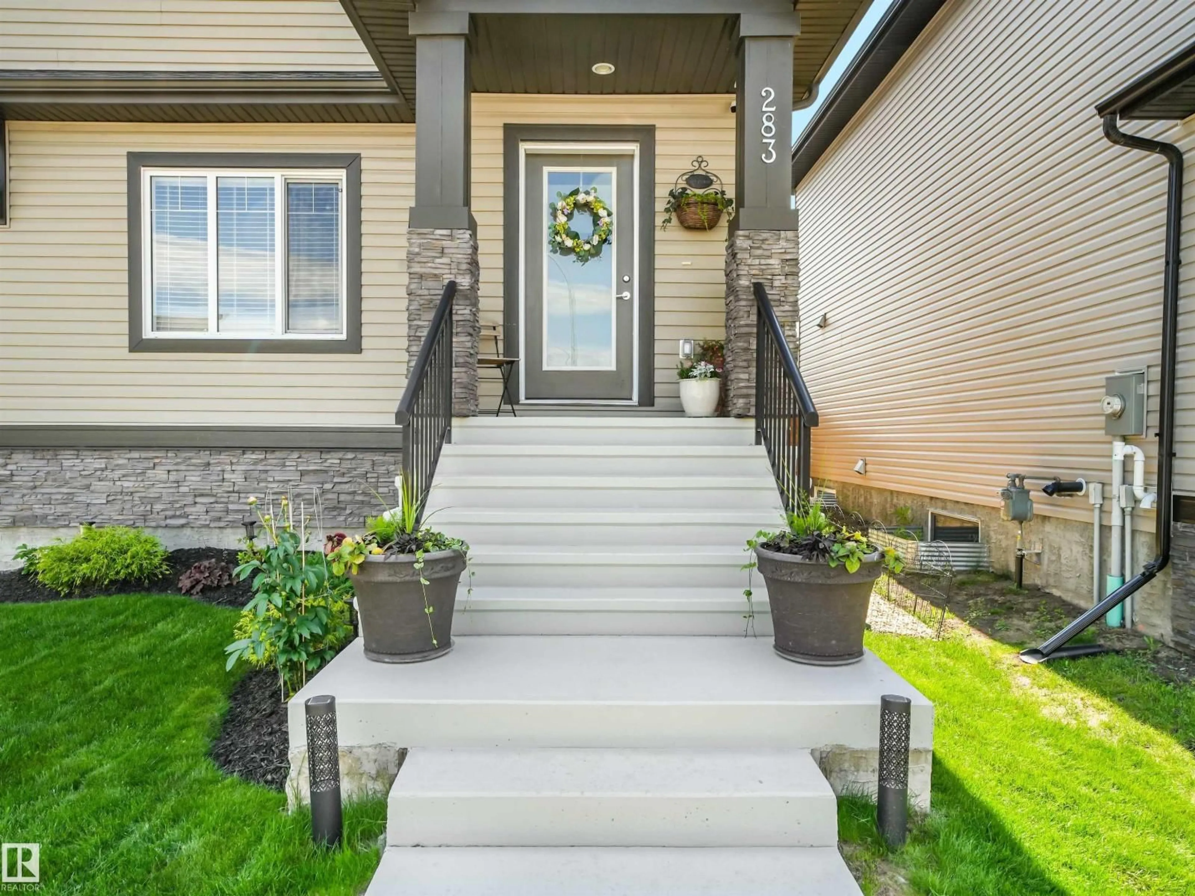Unknown for 283 AMEENA DR, Leduc Alberta T9E1J1