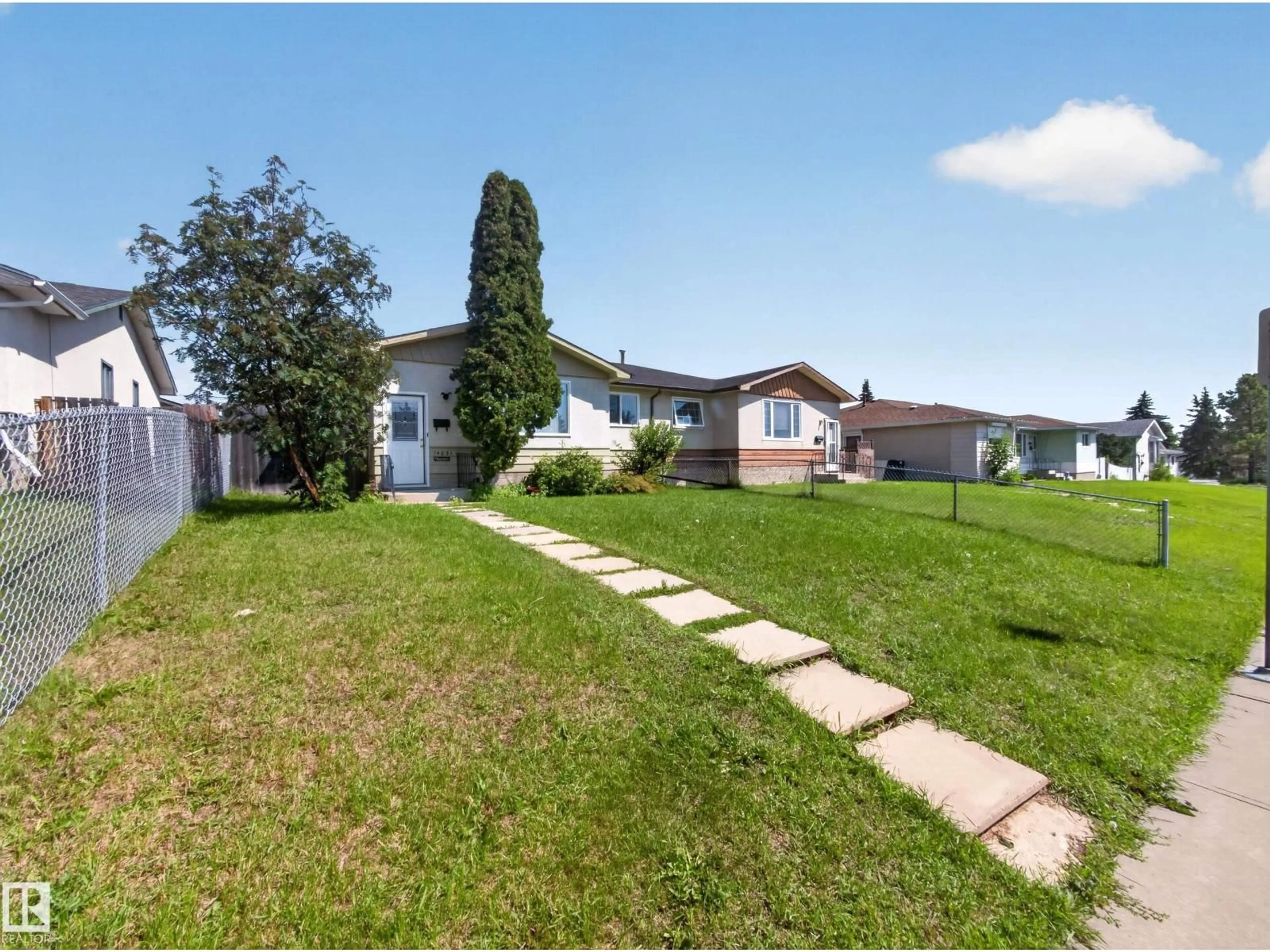 A pic from outside/outdoor area/front of a property/back of a property/a pic from drone, street for NW - 14031 63 ST, Edmonton Alberta T5A1R6