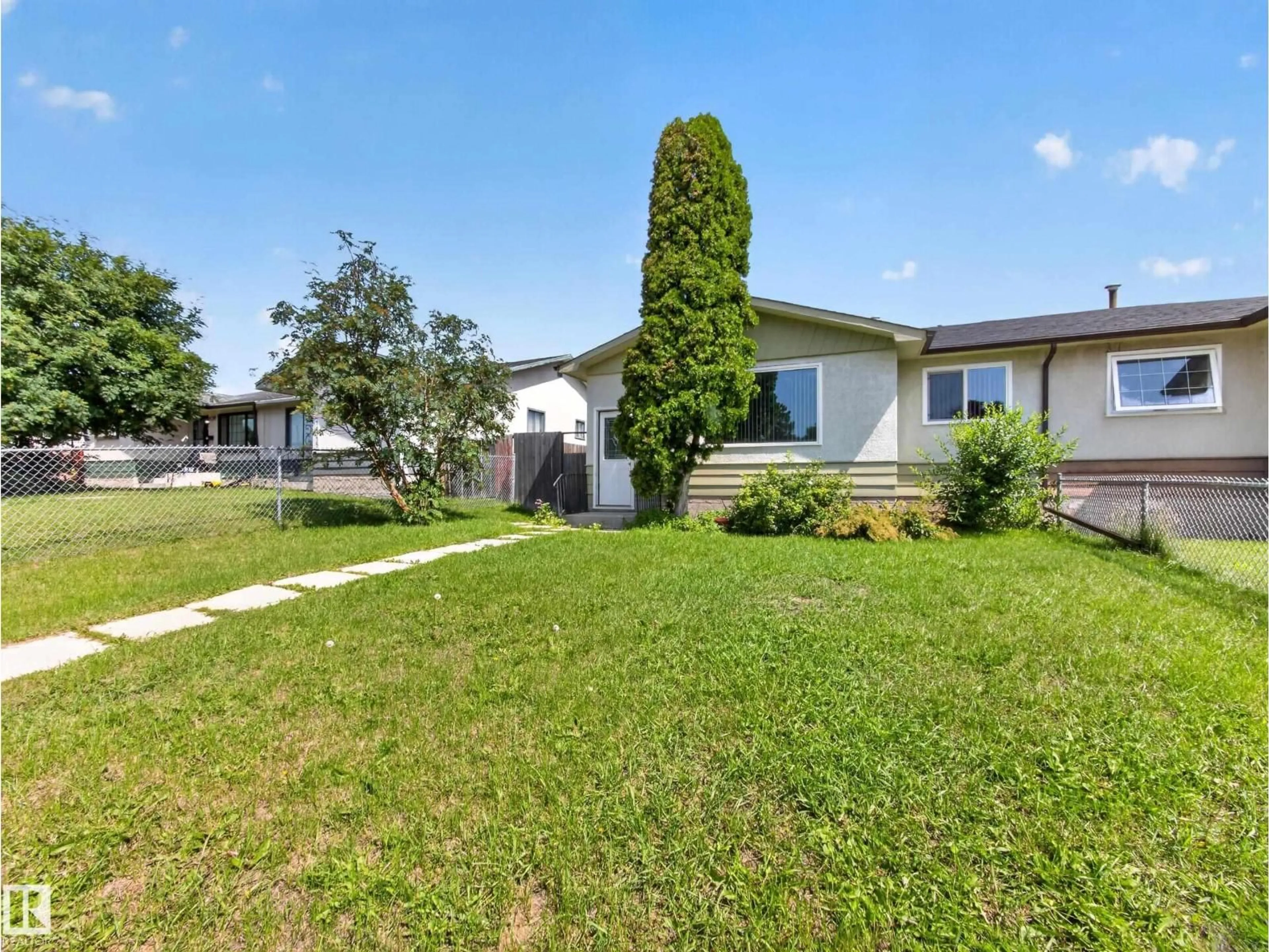 A pic from outside/outdoor area/front of a property/back of a property/a pic from drone, street for NW - 14031 63 ST, Edmonton Alberta T5A1R6