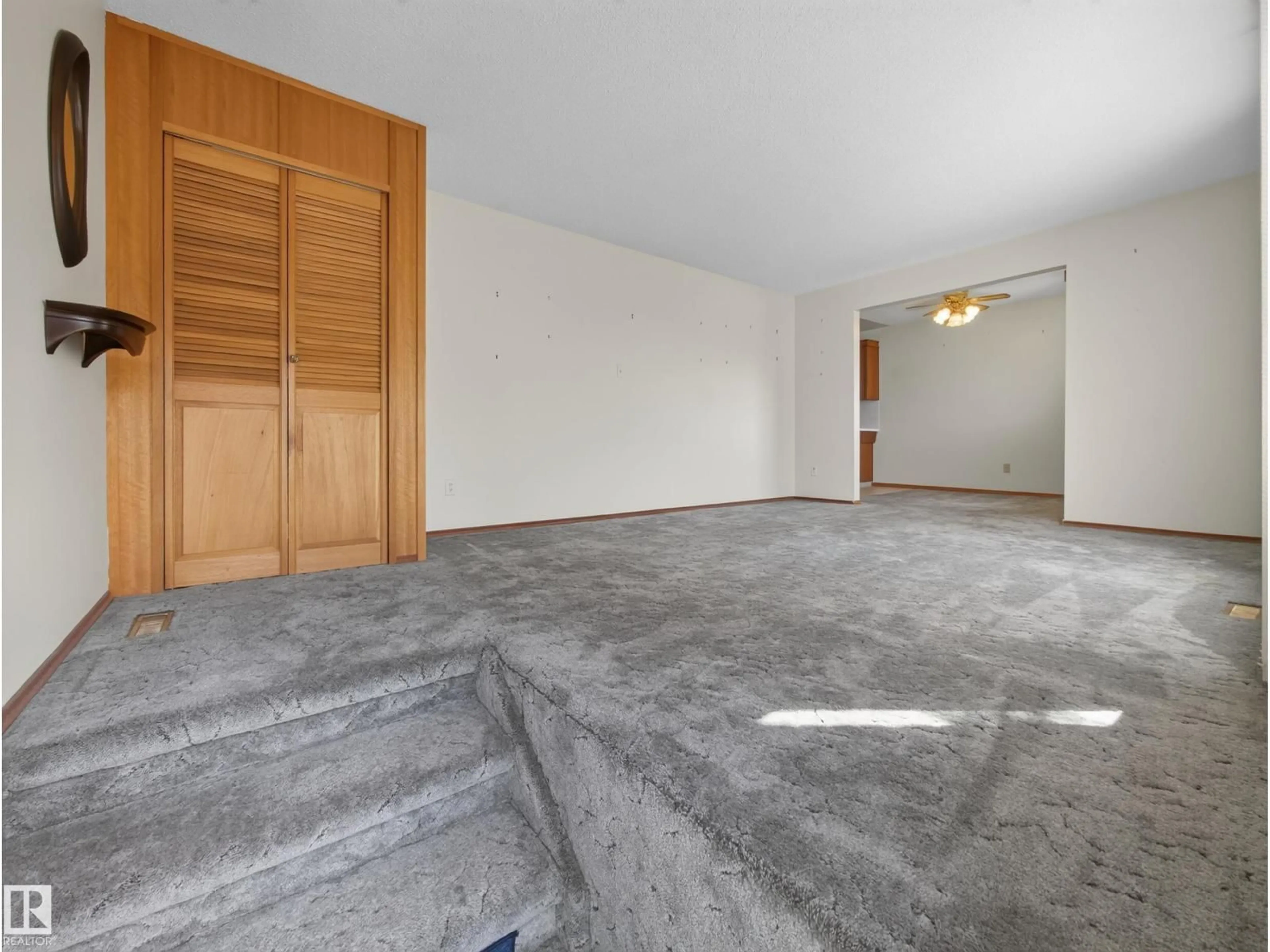 Unknown for NW - 14031 63 ST, Edmonton Alberta T5A1R6