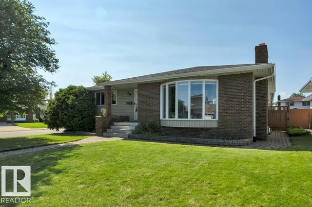 6960 21 AV, Edmonton 2