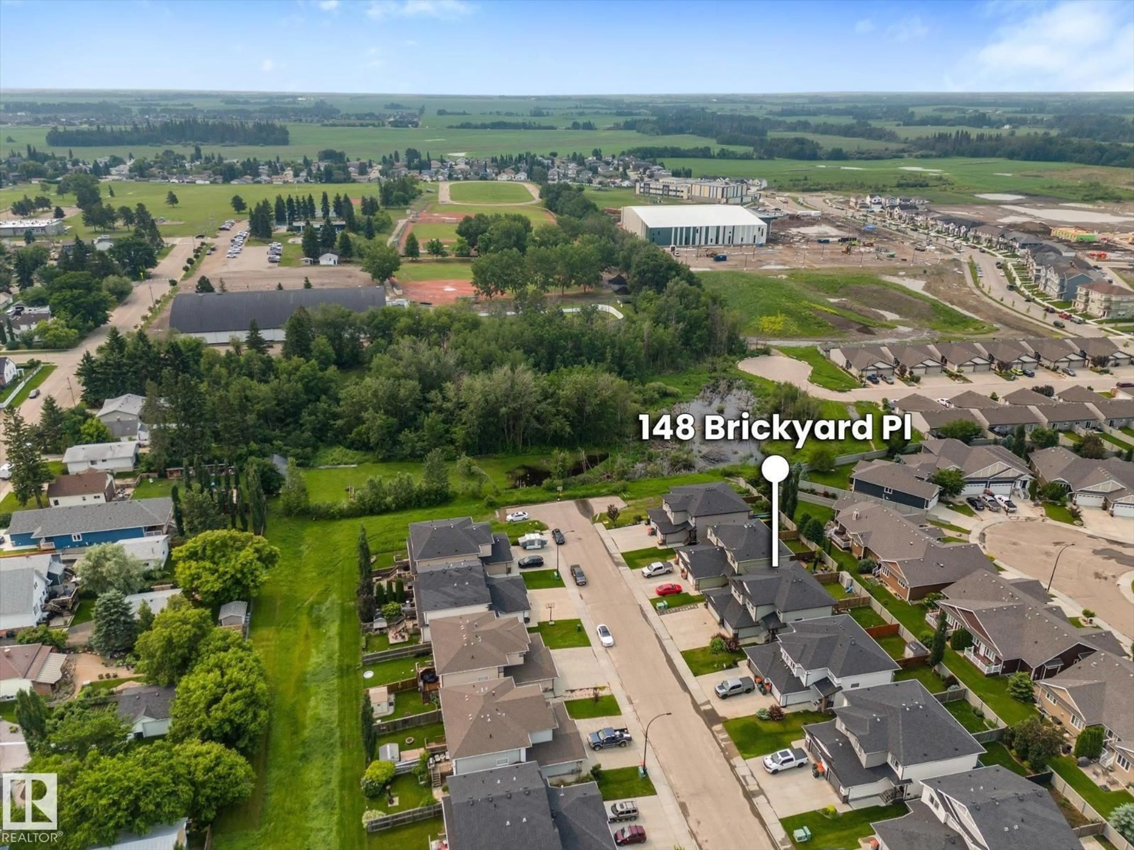 A pic from outside/outdoor area/front of a property/back of a property/a pic from drone, street for 148 BRICKYARD PL, Stony Plain Alberta T7Z0H9