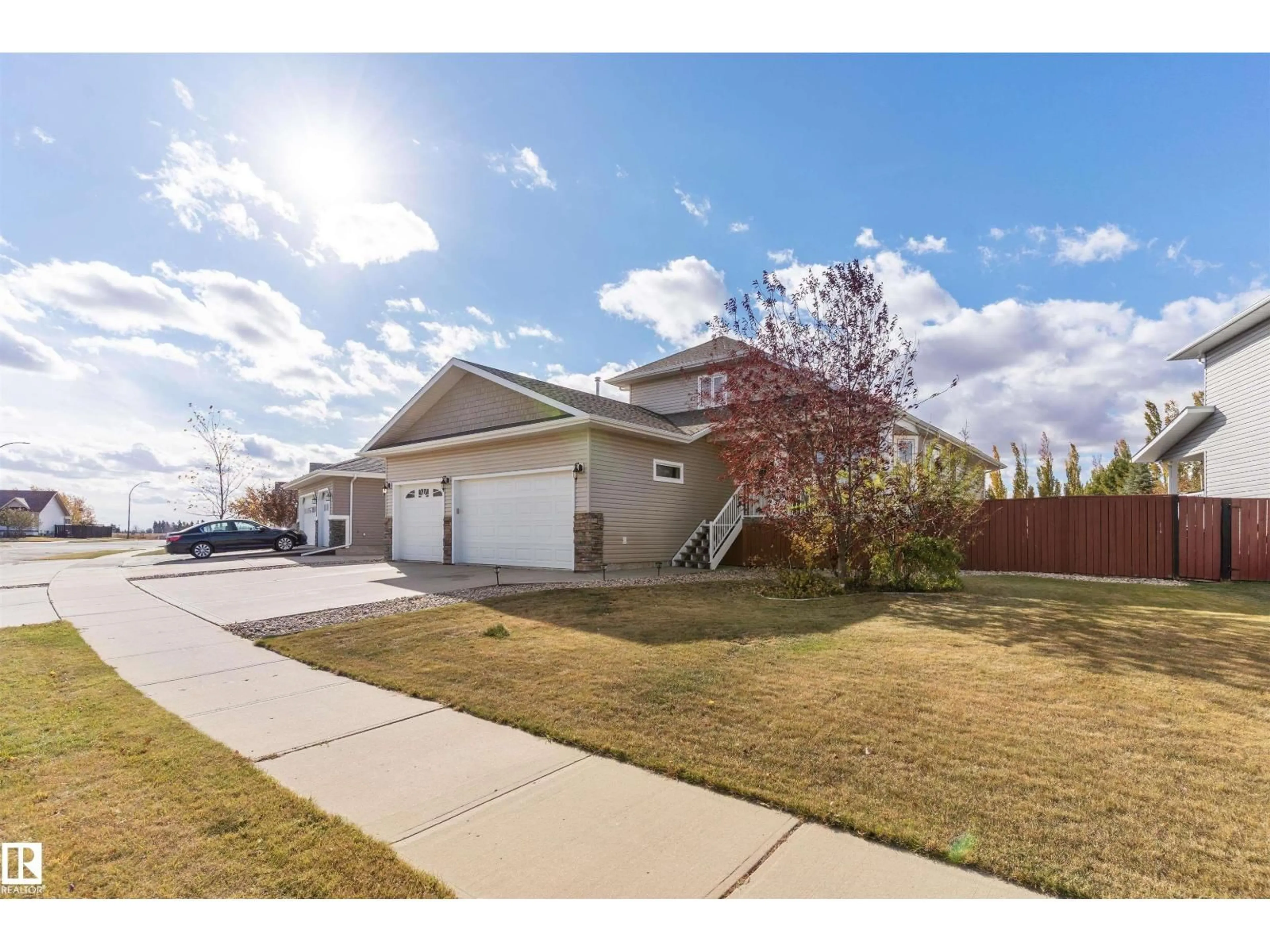 Unknown for 3712 69 ST, Camrose Alberta T4V5B7