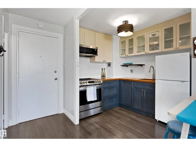 705 - 9816 112 ST, Edmonton 4