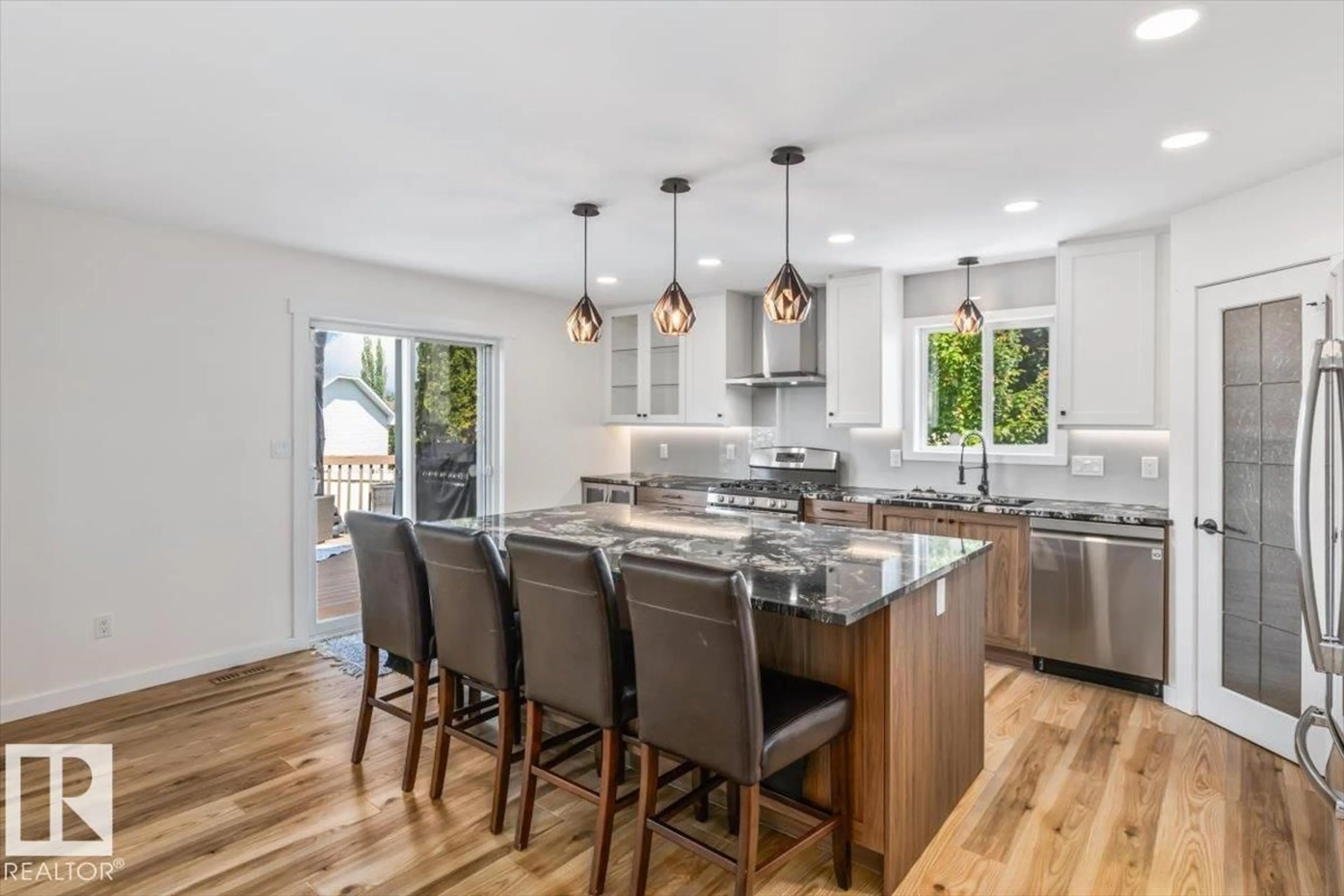 Open concept kitchen, unknown for 661 BEVINGTON PL, Edmonton Alberta T5T6G6