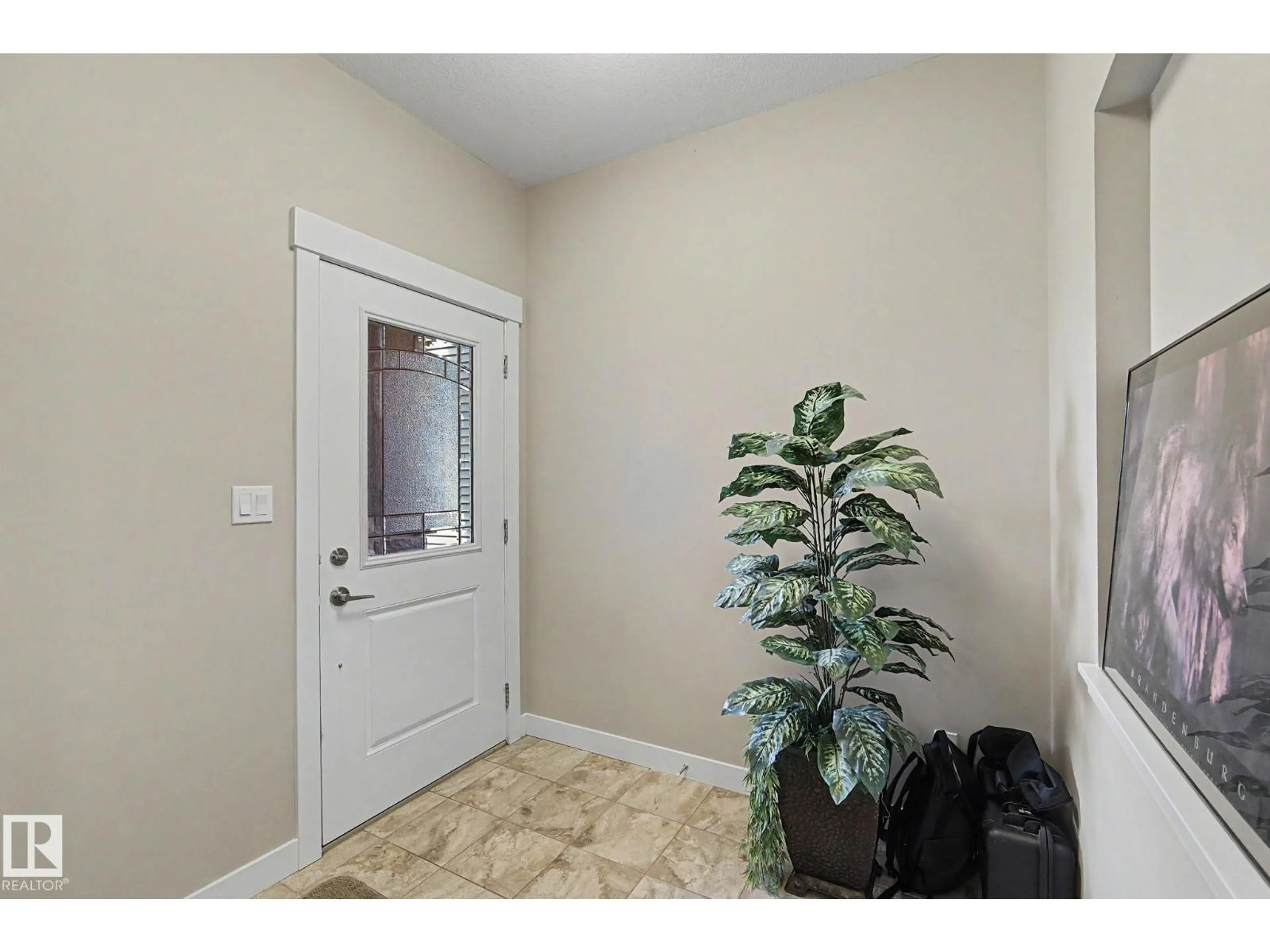 Indoor entryway for NW - 8005 223 ST, Edmonton Alberta T5T7H8