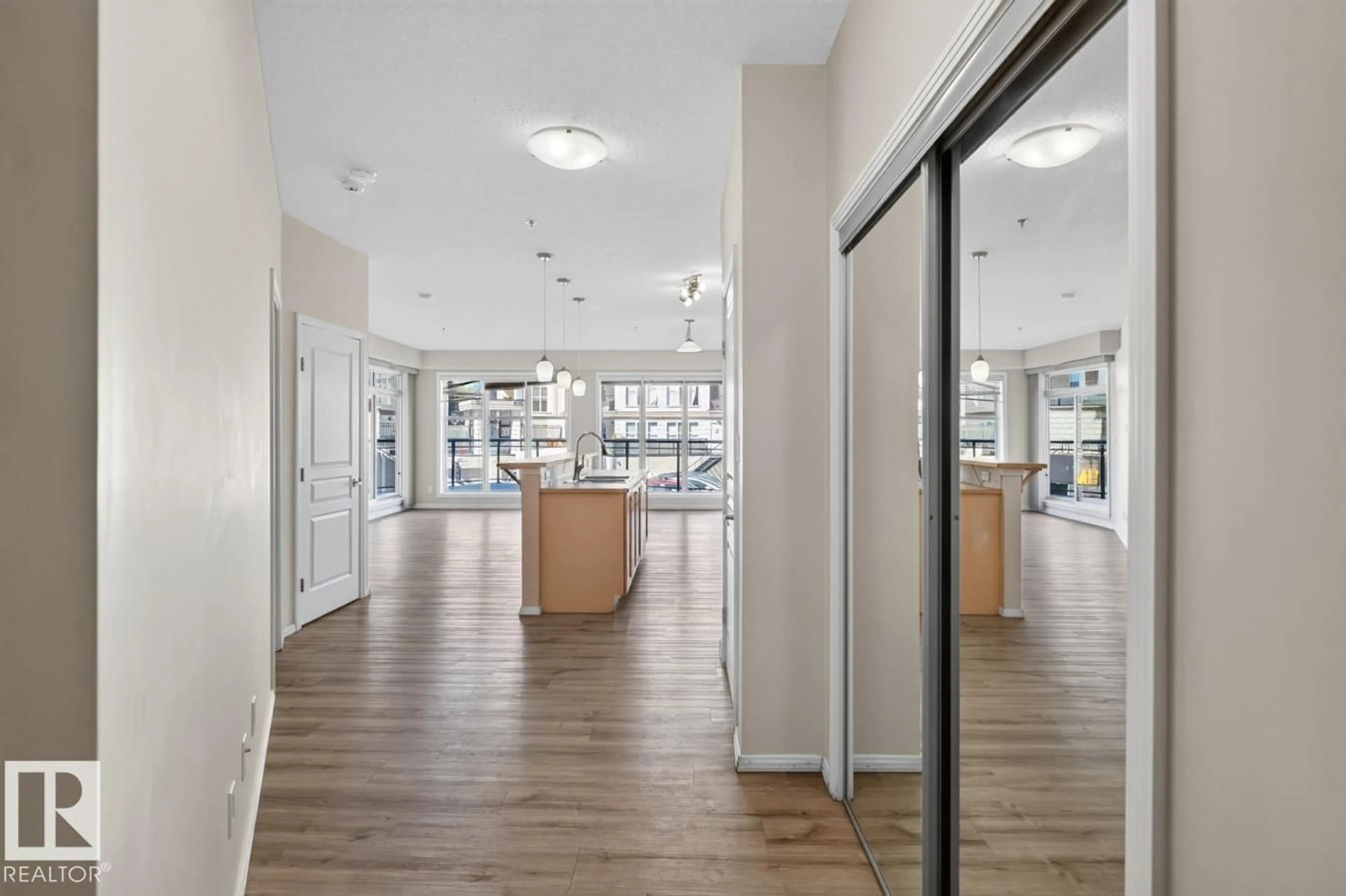 Indoor foyer for #100 - 4835 104A ST, Edmonton Alberta T6H0R5