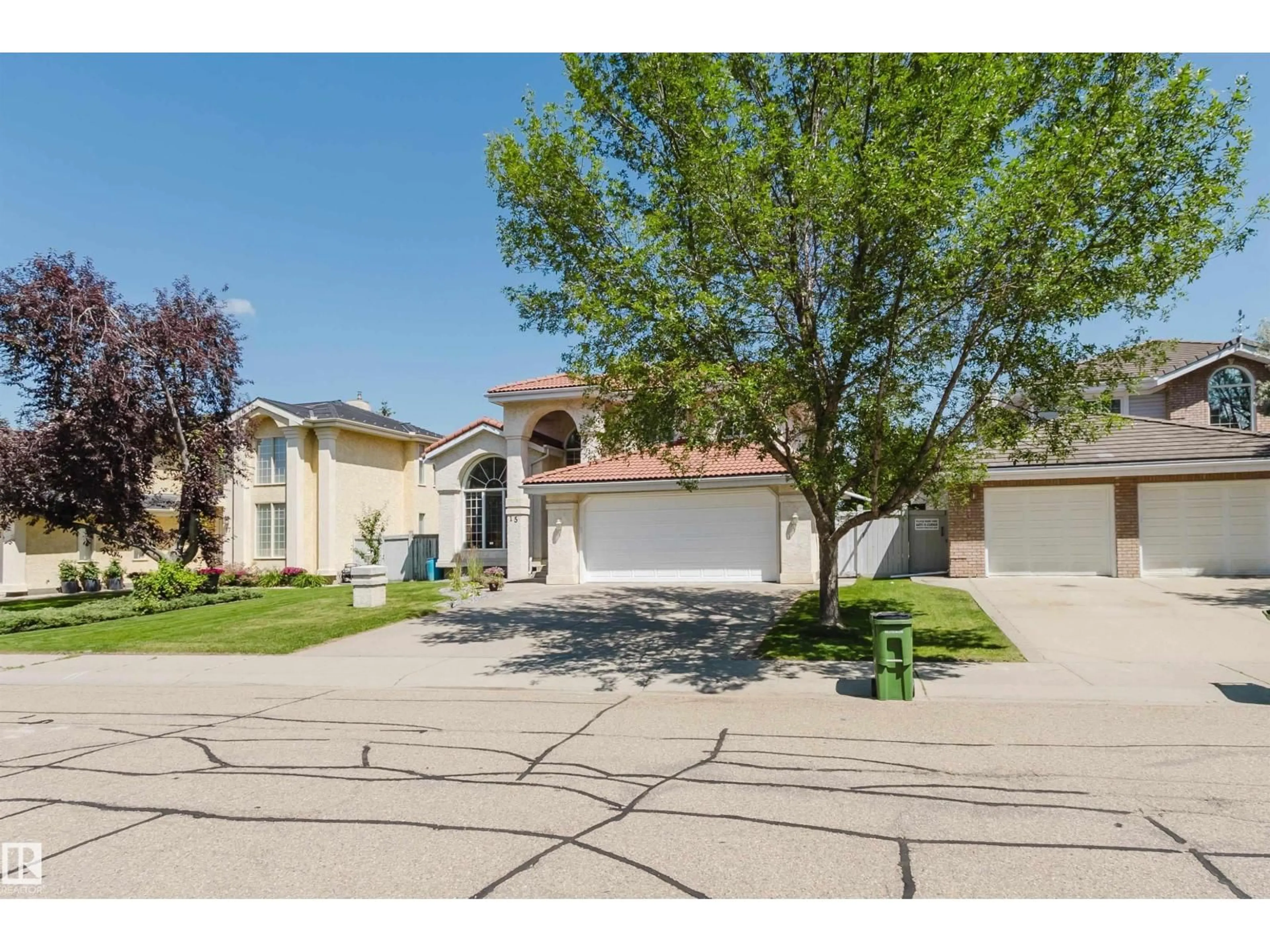 A pic from outside/outdoor area/front of a property/back of a property/a pic from drone, street for 15 CORMACK CR, Edmonton Alberta T6R2E7