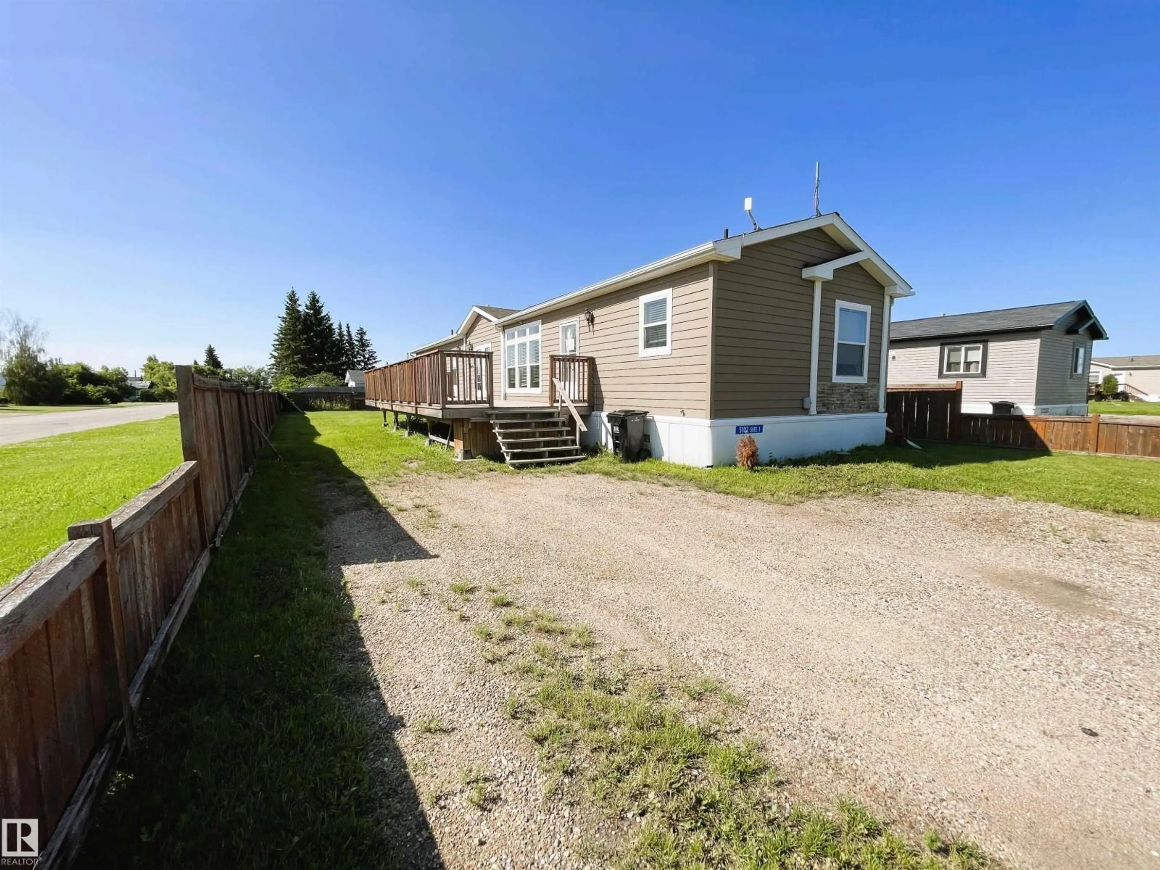 A pic from outside/outdoor area/front of a property/back of a property/a pic from drone, unknown for 5102 51 AV, Fort Kent Alberta T0A1H0