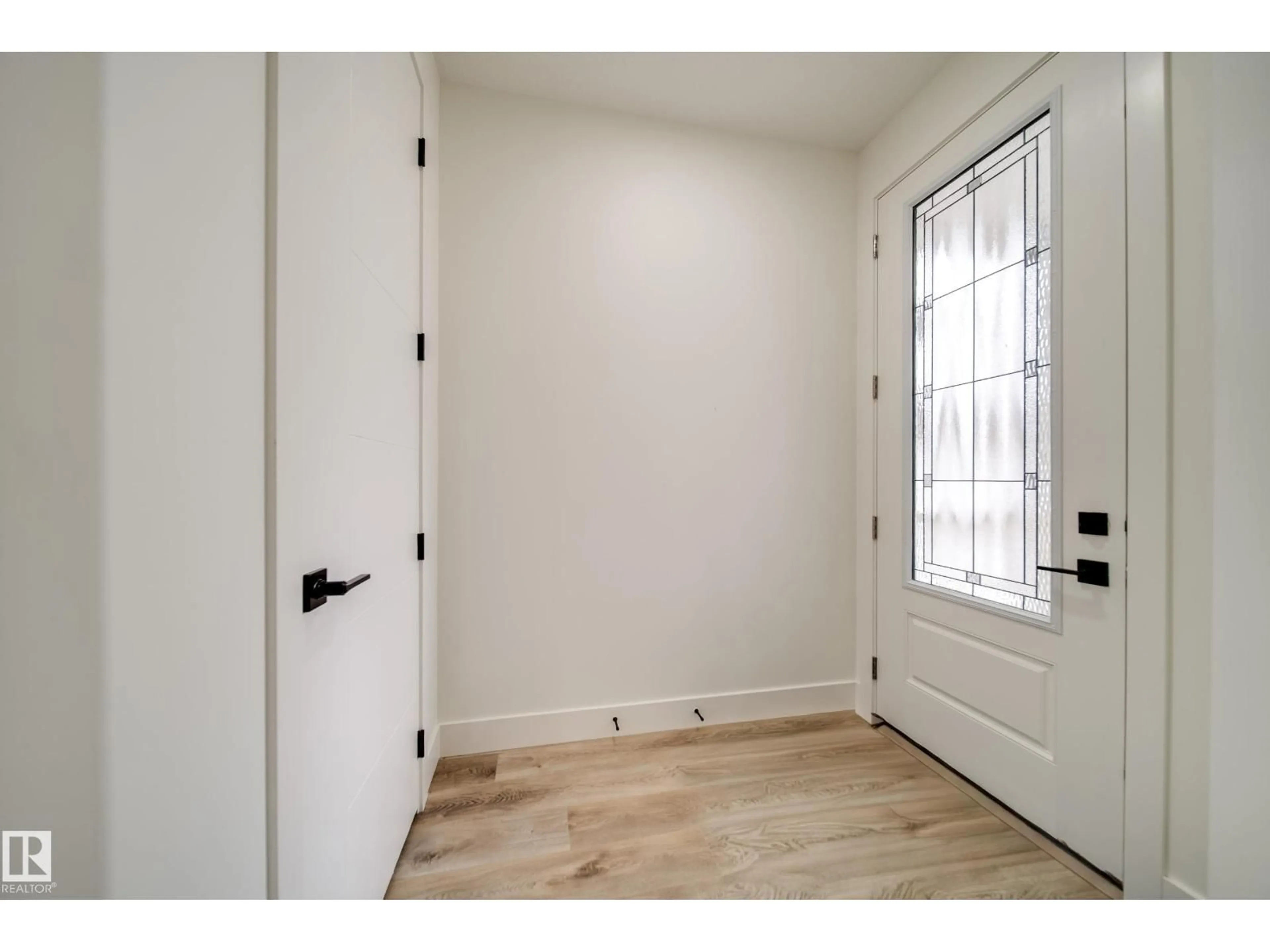 Indoor entryway for 8740 183 AV, Edmonton Alberta T5Z2K6