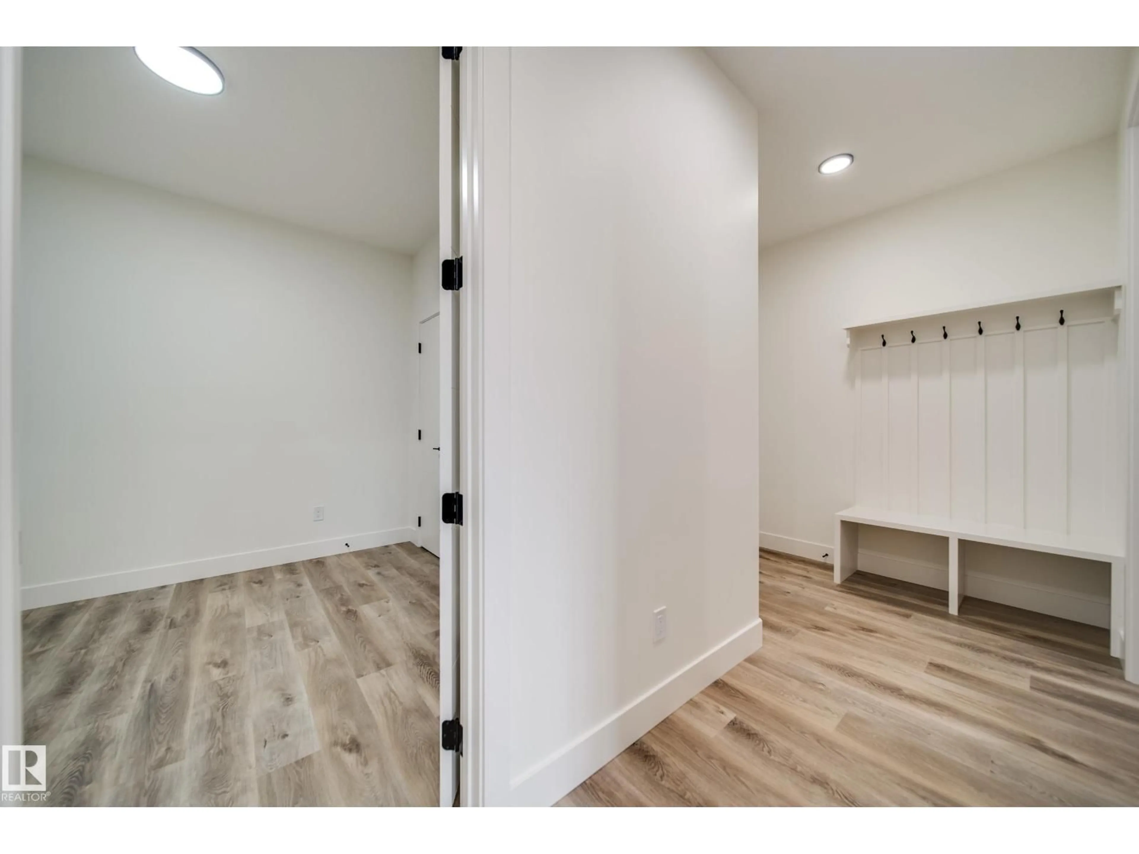 Indoor entryway for 8740 183 AV, Edmonton Alberta T5Z2K6
