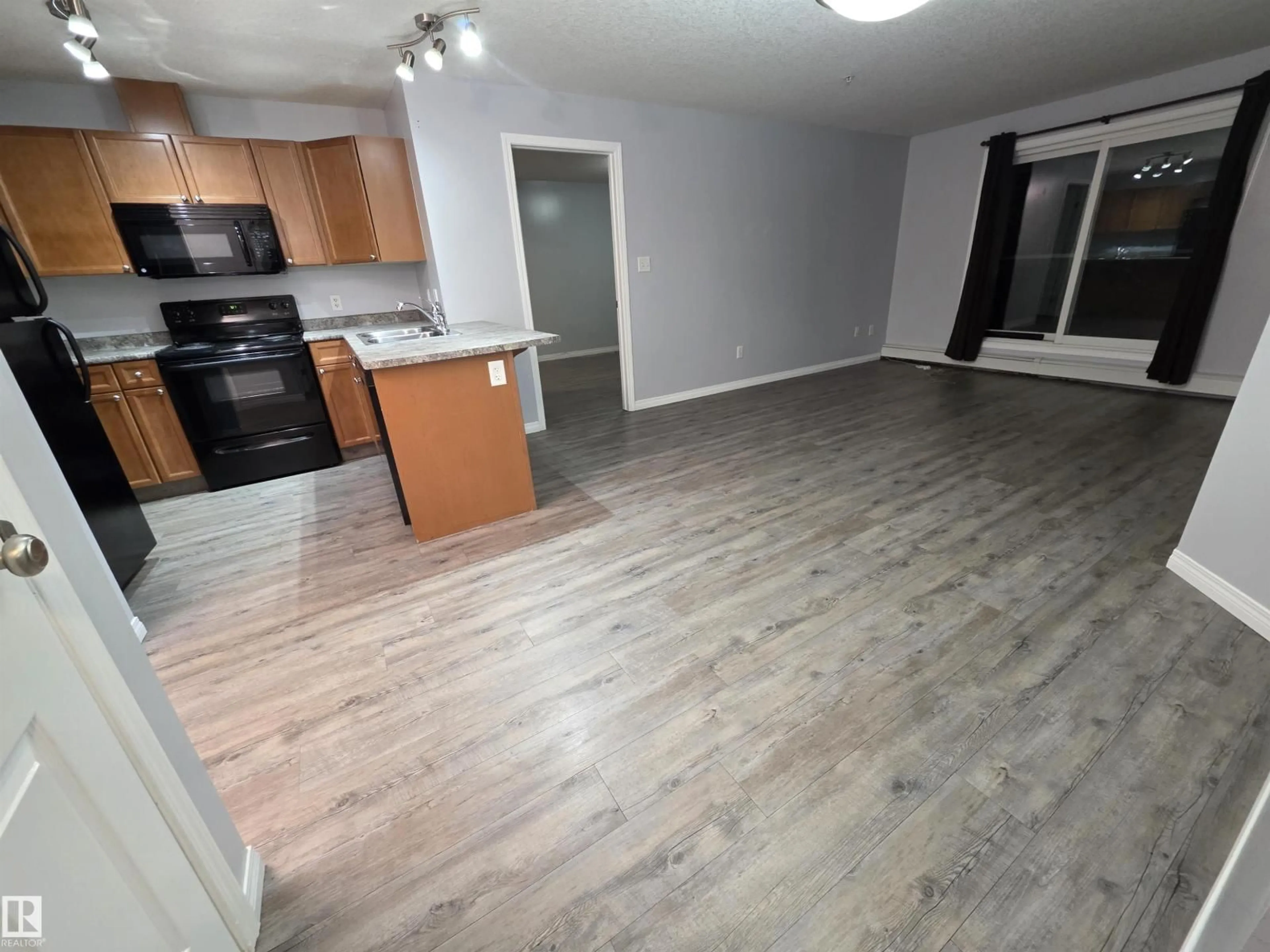 A pic of a room for 106 - 4903 47 AV, Stony Plain Alberta T7Z0C6