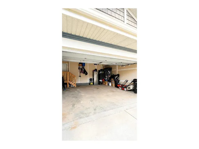 1942 CHAPMAN RD, Edmonton 4