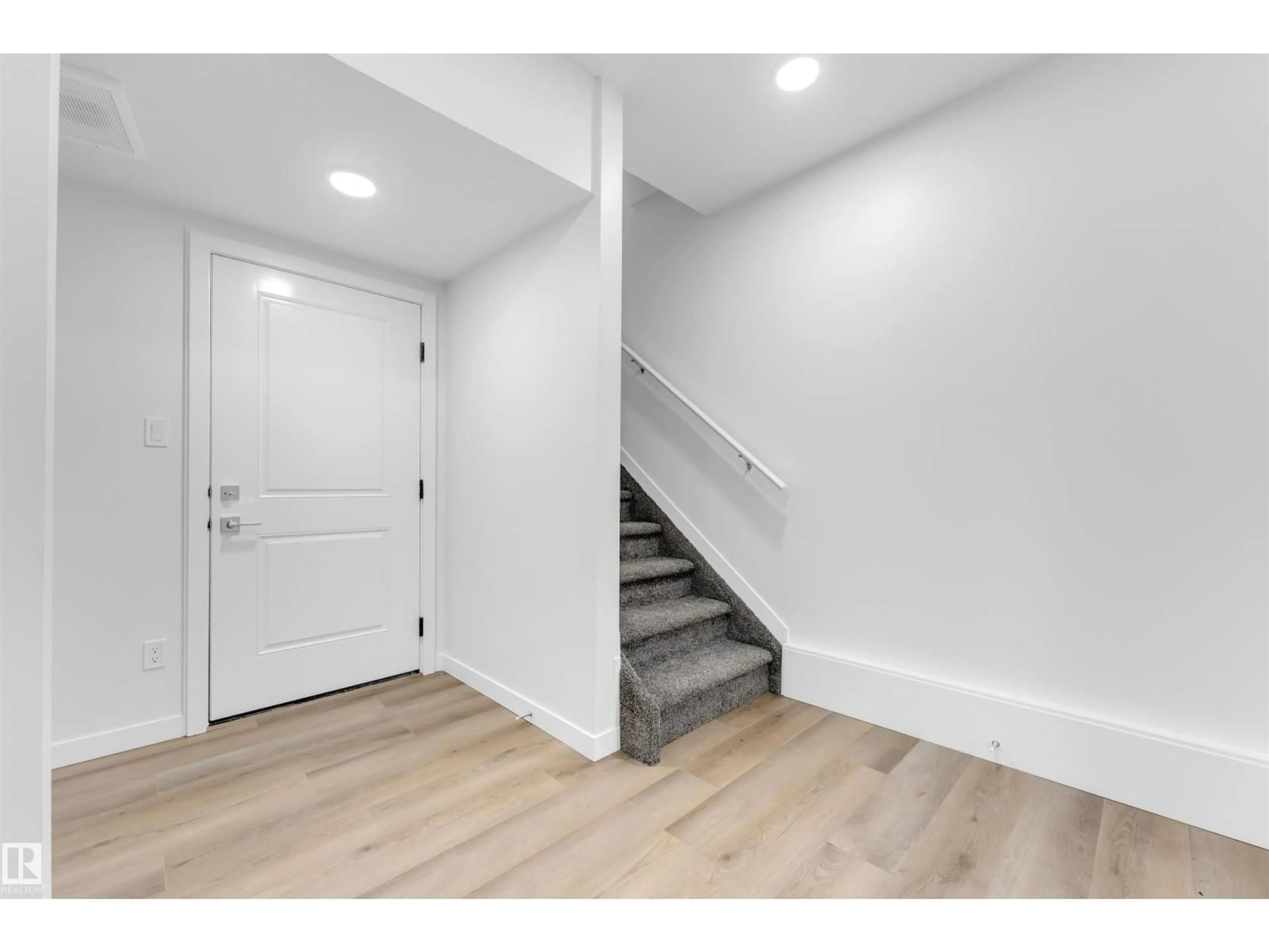 Indoor entryway for #66 - 130 ELEMENT DR, St. Albert Alberta T8N7X2