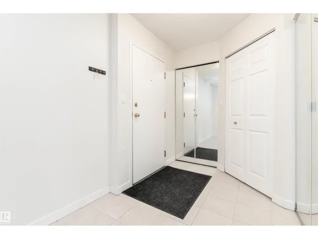 458 10520 120 ST NW, Edmonton 5