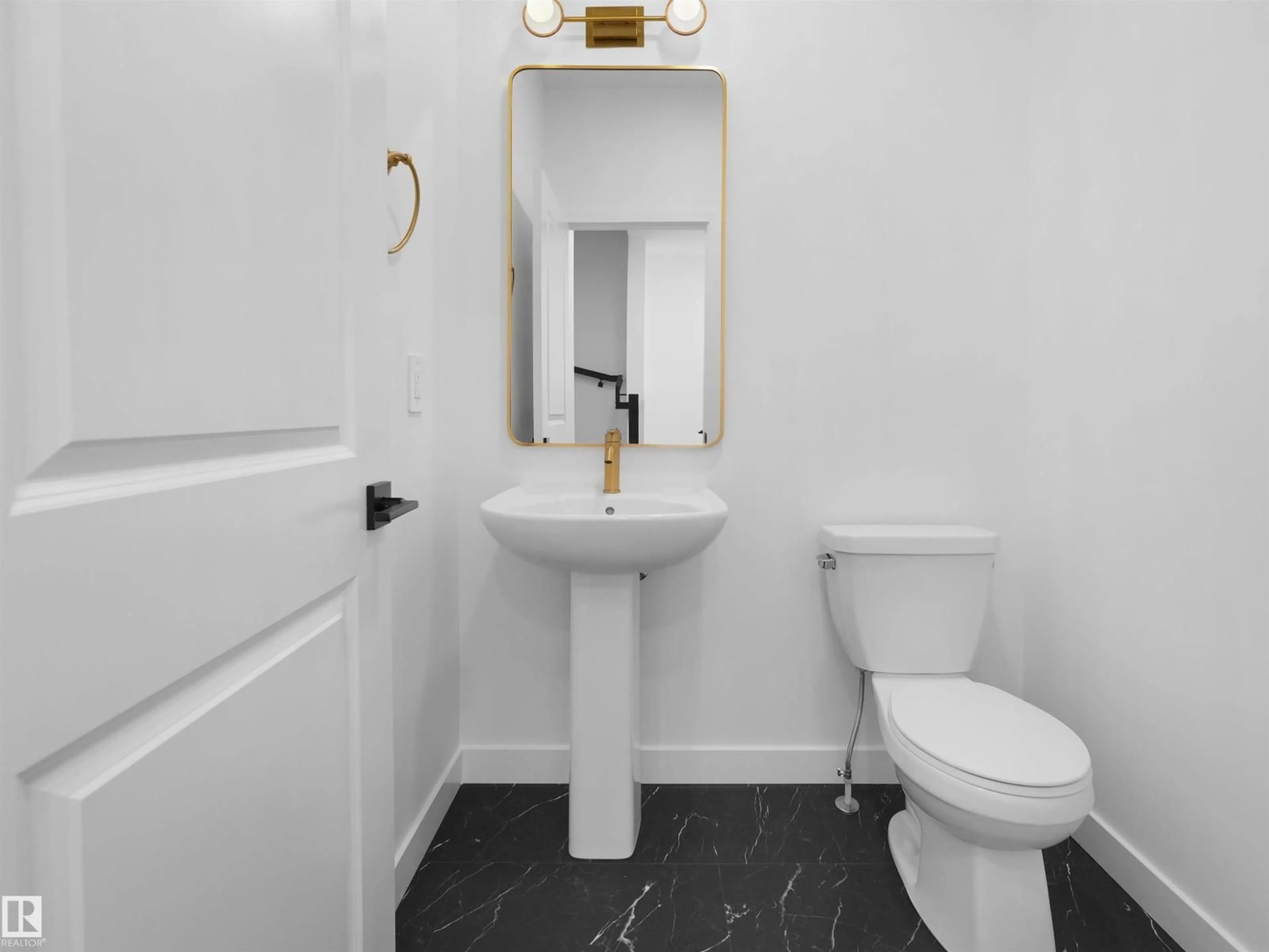 Standard bathroom, unknown for NW - 1733 CROSSBILL LO, Edmonton Alberta T5S0Y6