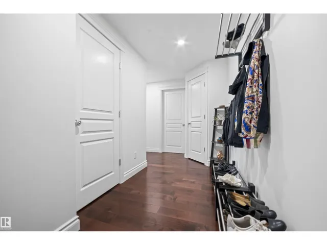 405 10232 115 ST NW, Edmonton 5