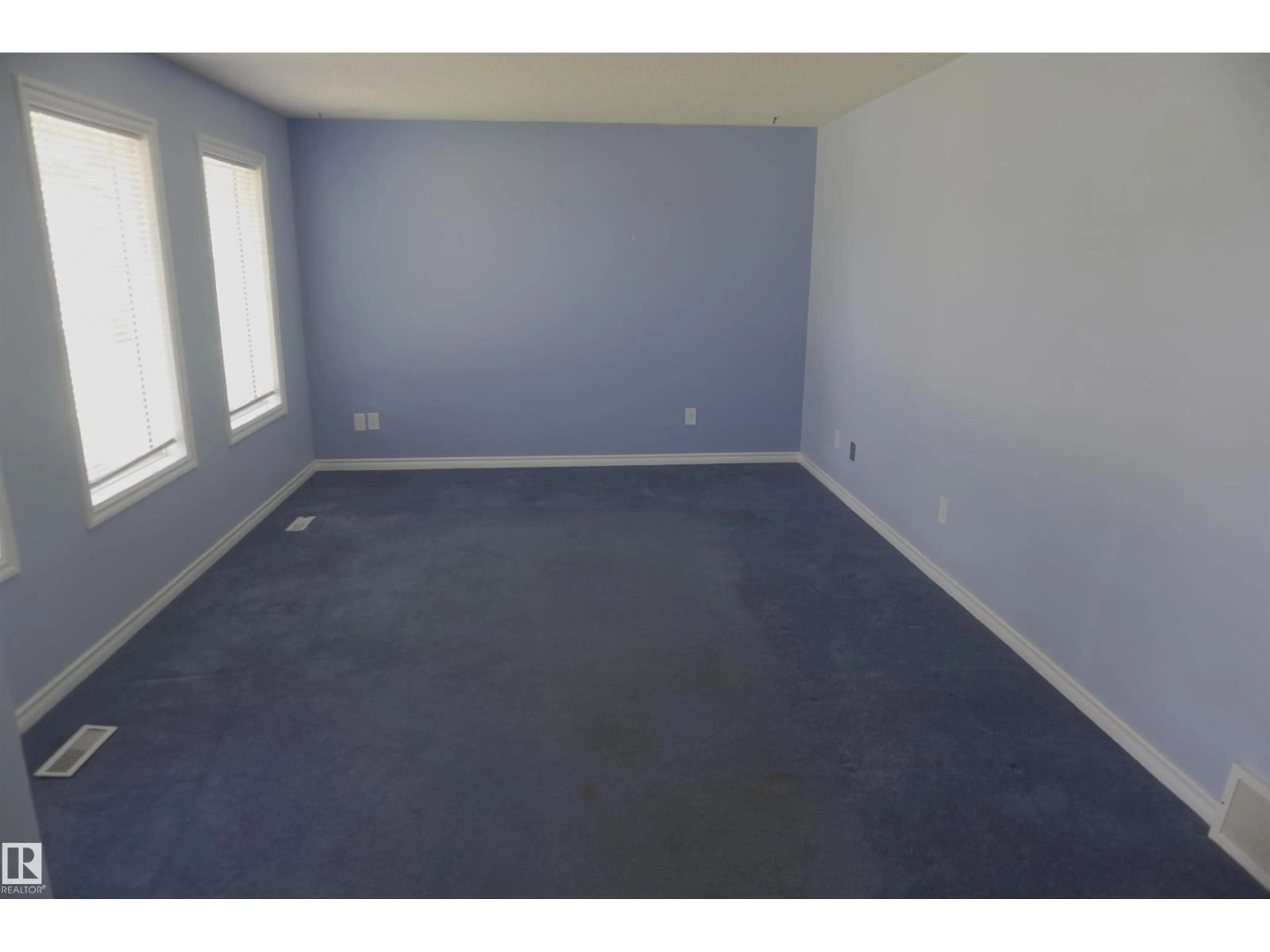 A pic of a room for 5713 49 ST, Vegreville Alberta T9C1G6